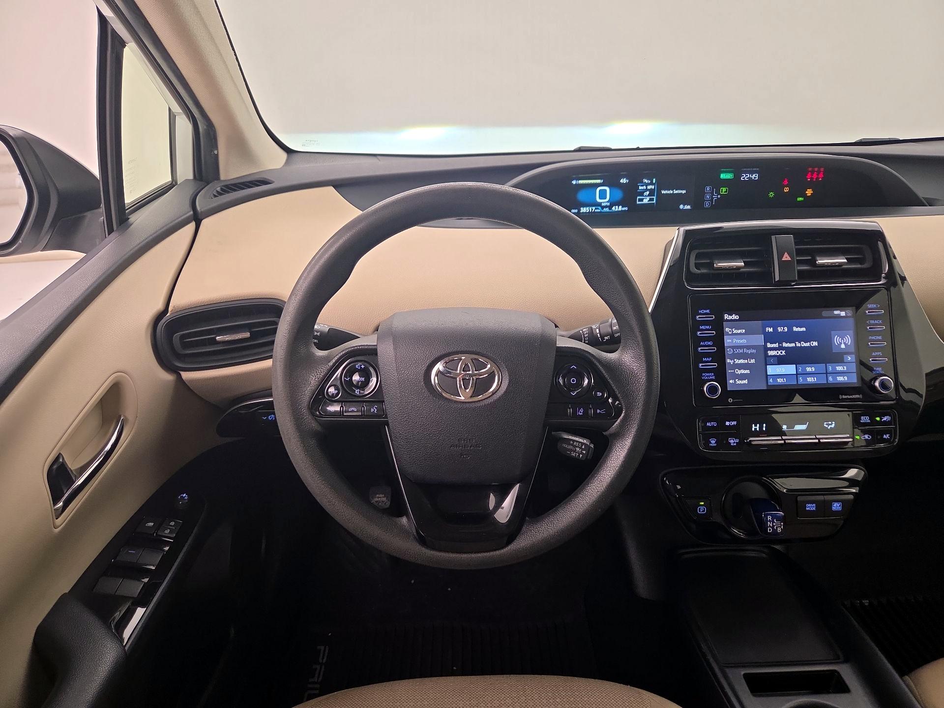 Thumbnail: 2021 Toyota Prius - 10