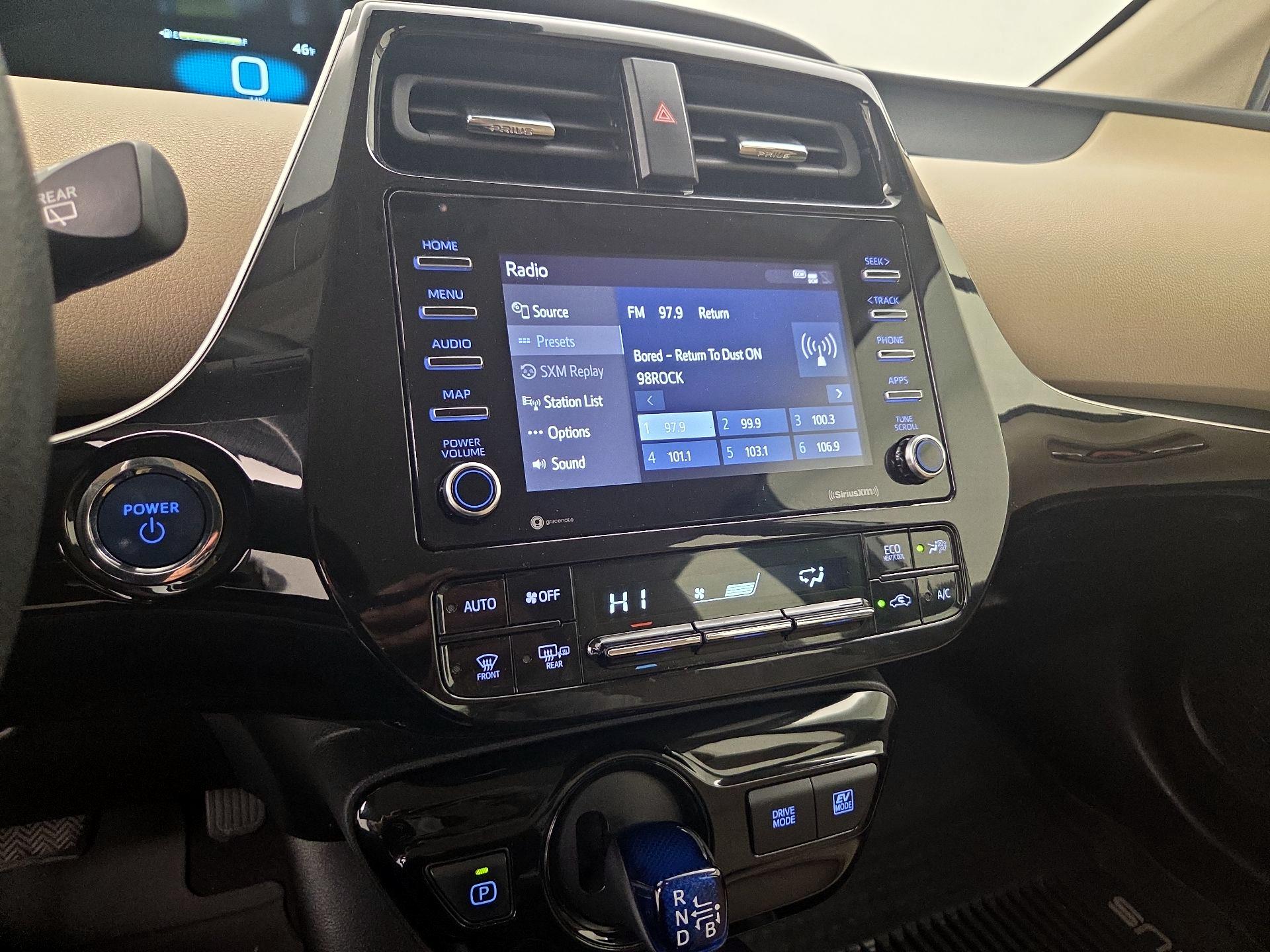 Thumbnail: 2021 Toyota Prius - 15