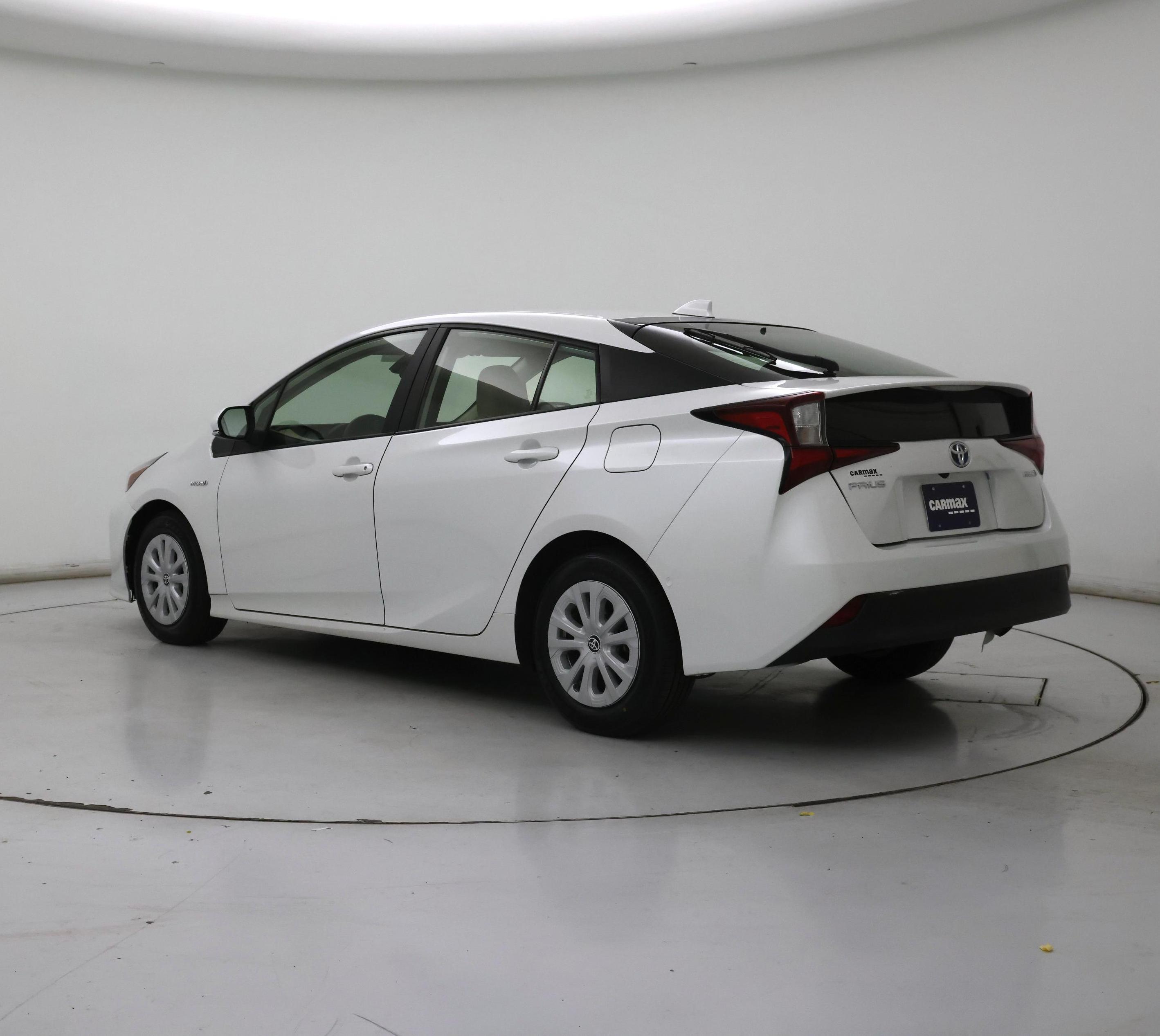Thumbnail: 2021 Toyota Prius - 2