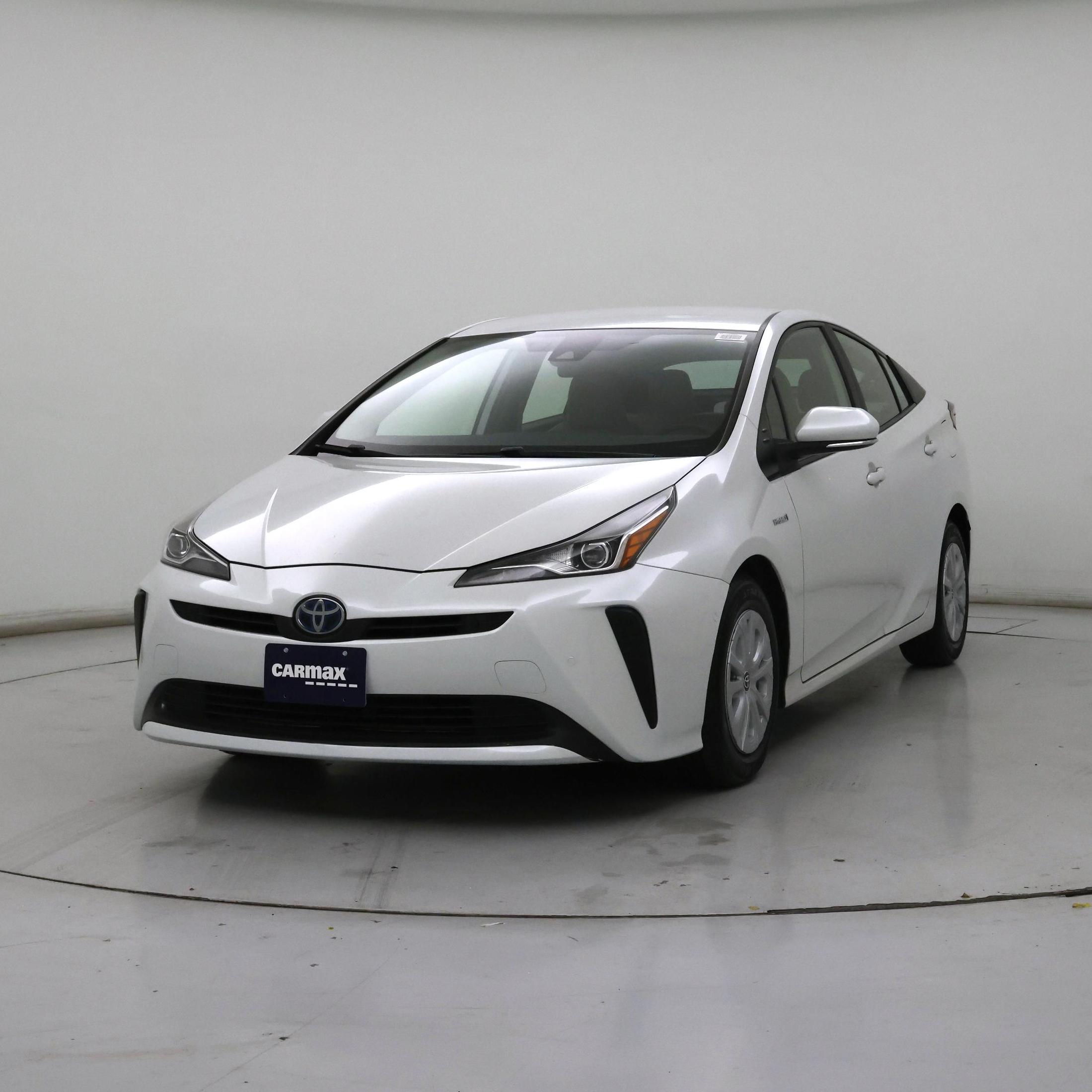 Thumbnail: 2021 Toyota Prius - 4