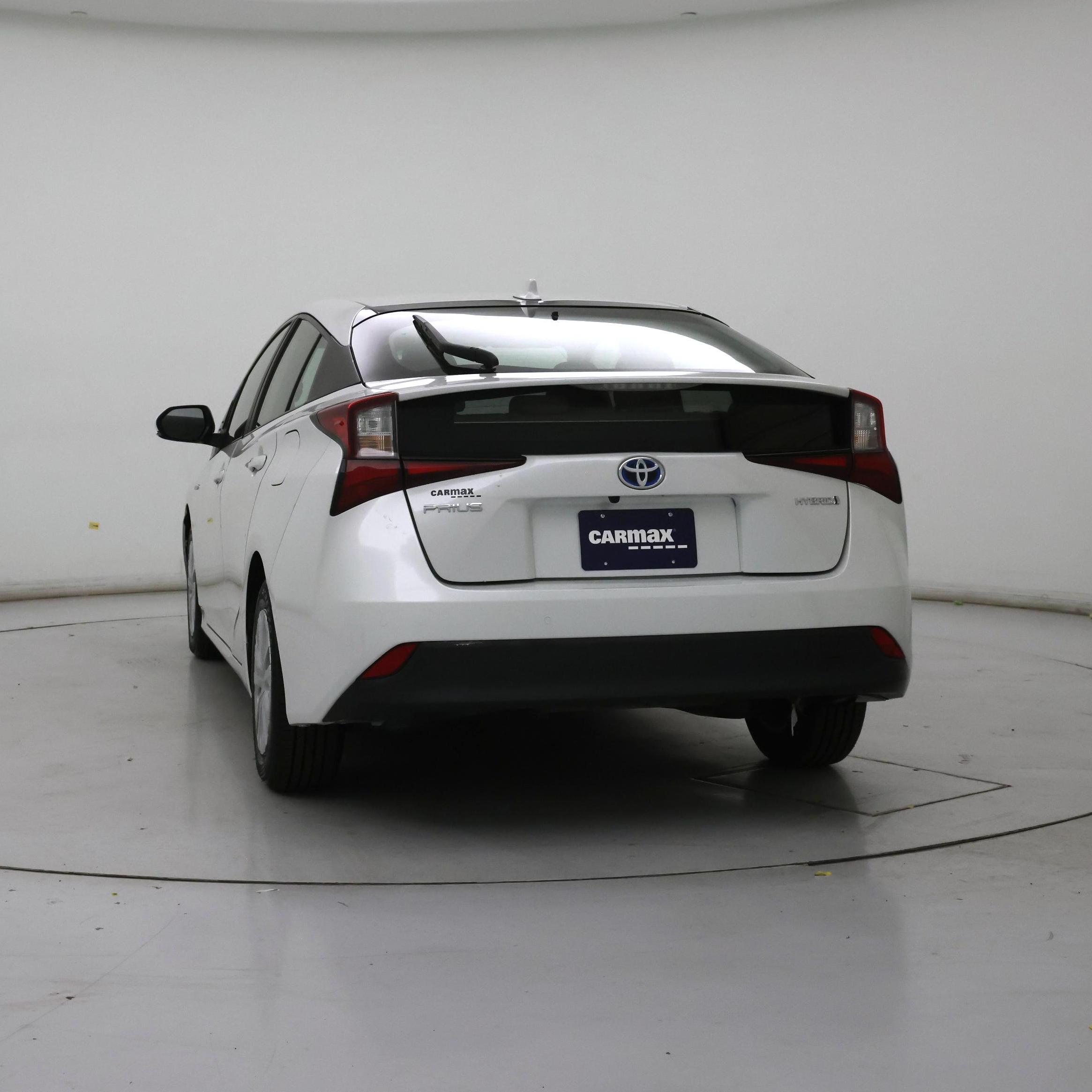 Thumbnail: 2021 Toyota Prius - 6