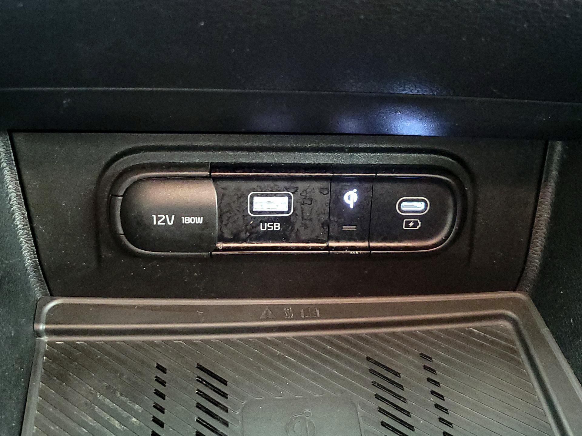 Thumbnail: 2023 Kia Sportage - 19