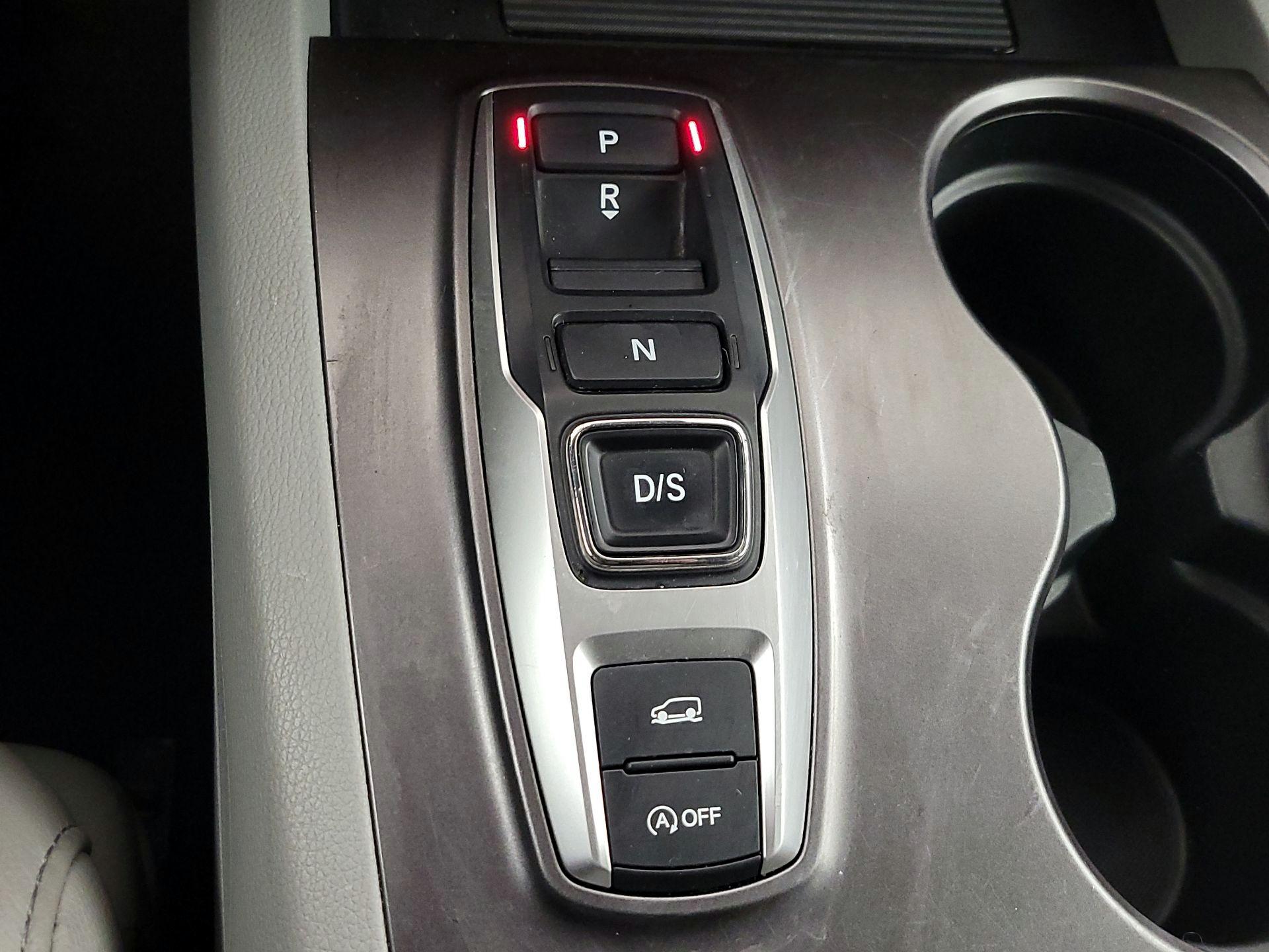 Thumbnail: 2022 Honda Pilot - 17