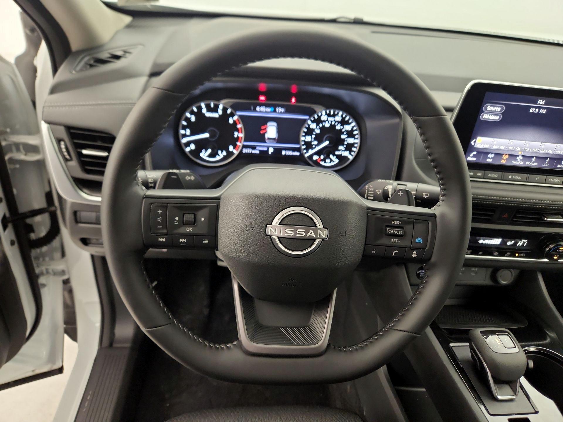 Thumbnail: 2025 Nissan Rogue - 10