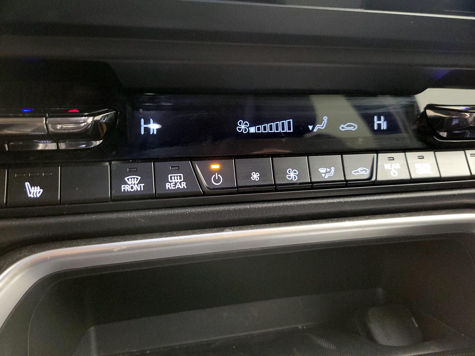 Thumbnail: 2024 Mazda CX-90 - 16