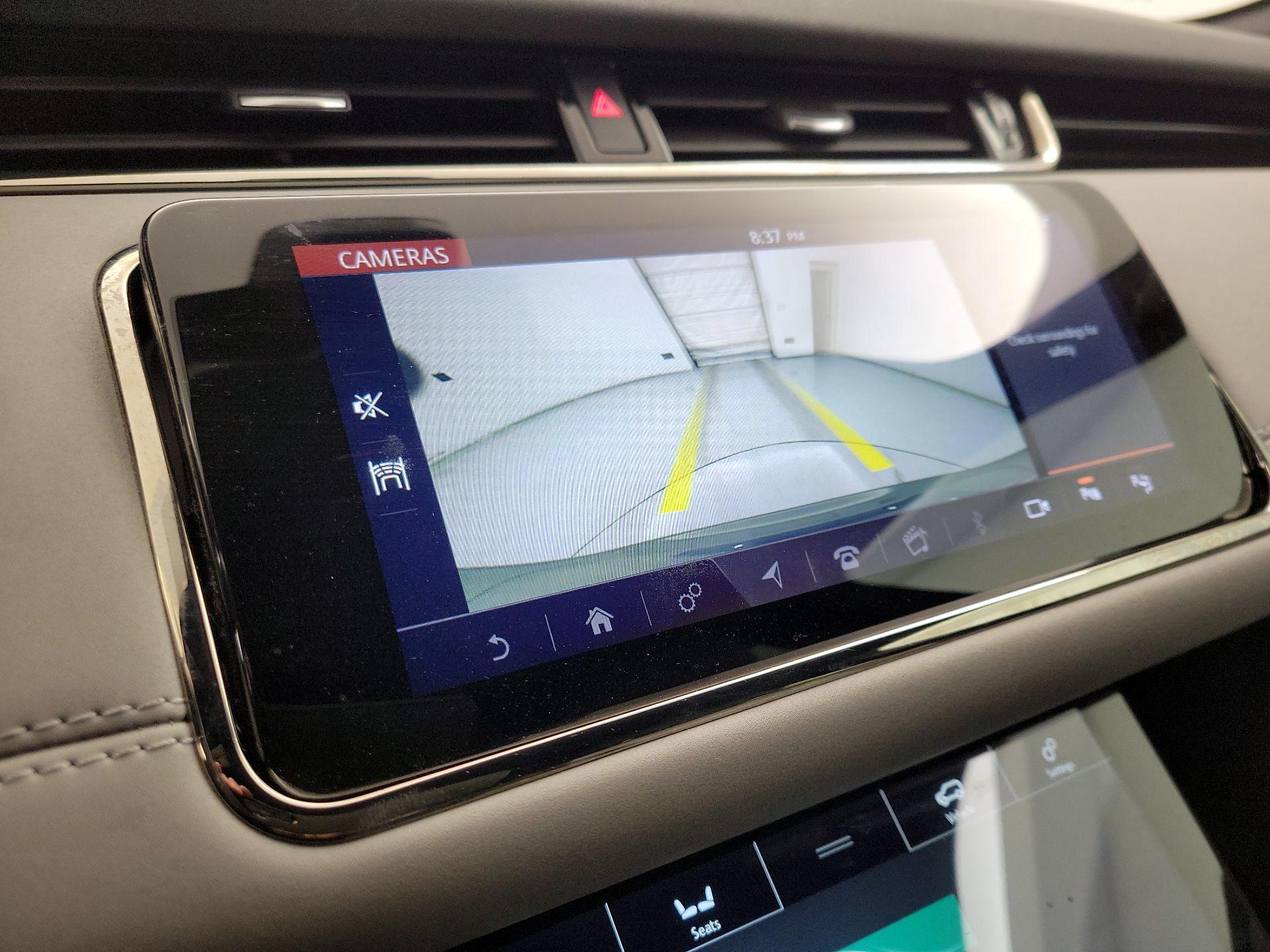 Thumbnail: 2020 Land Rover Range Rover Evoque - 15