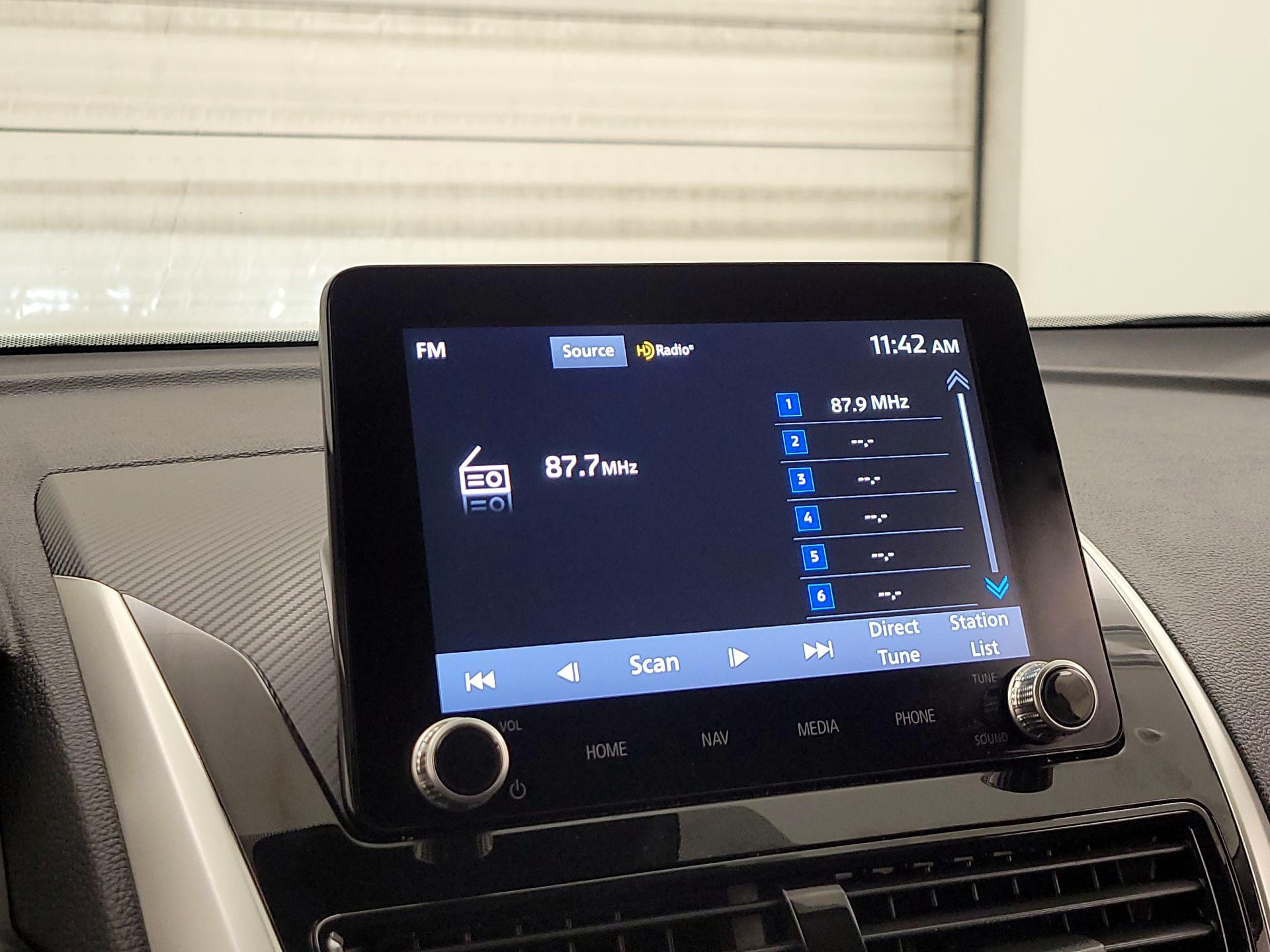 Thumbnail: 2024 Mitsubishi Eclipse Cross - 16