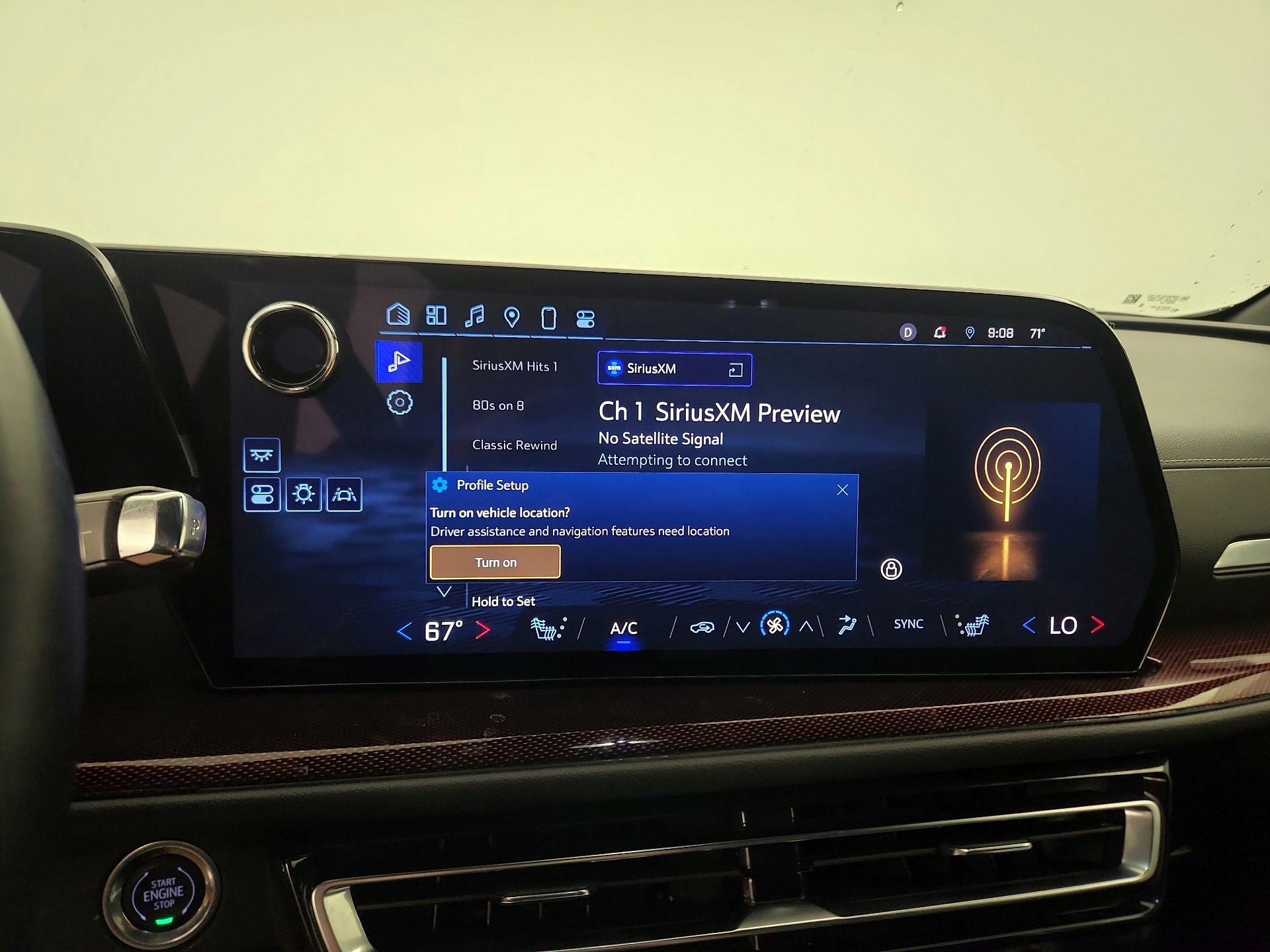 Thumbnail: 2024 Chevrolet Traverse - 16