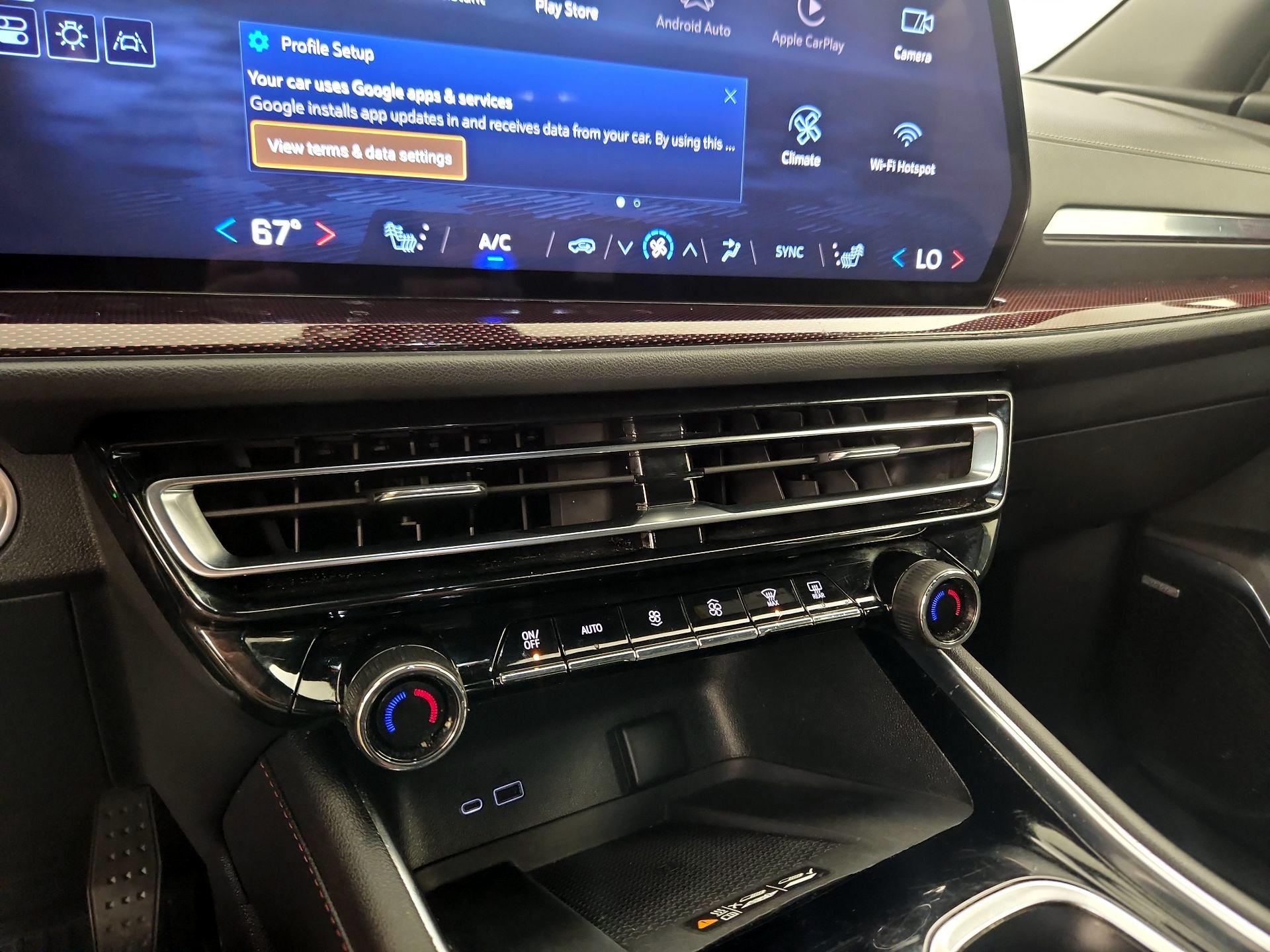 Thumbnail: 2024 Chevrolet Traverse - 17