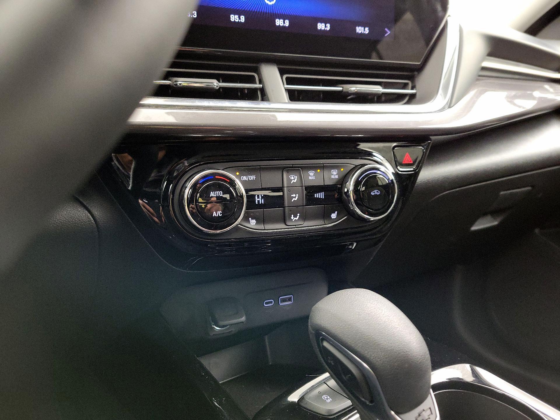 Thumbnail: 2025 Chevrolet Trax - 16