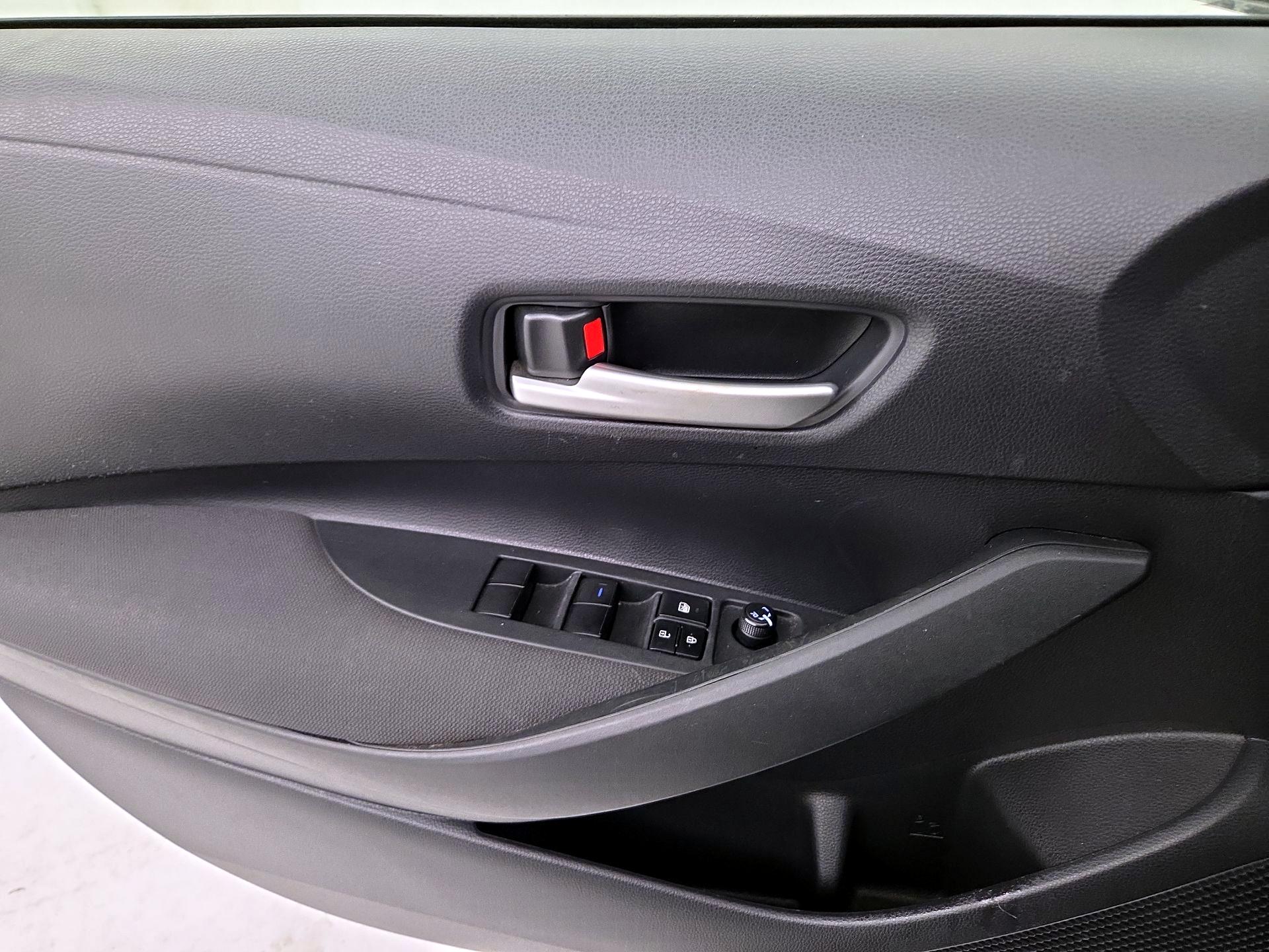 Thumbnail: 2020 Toyota Corolla - 12