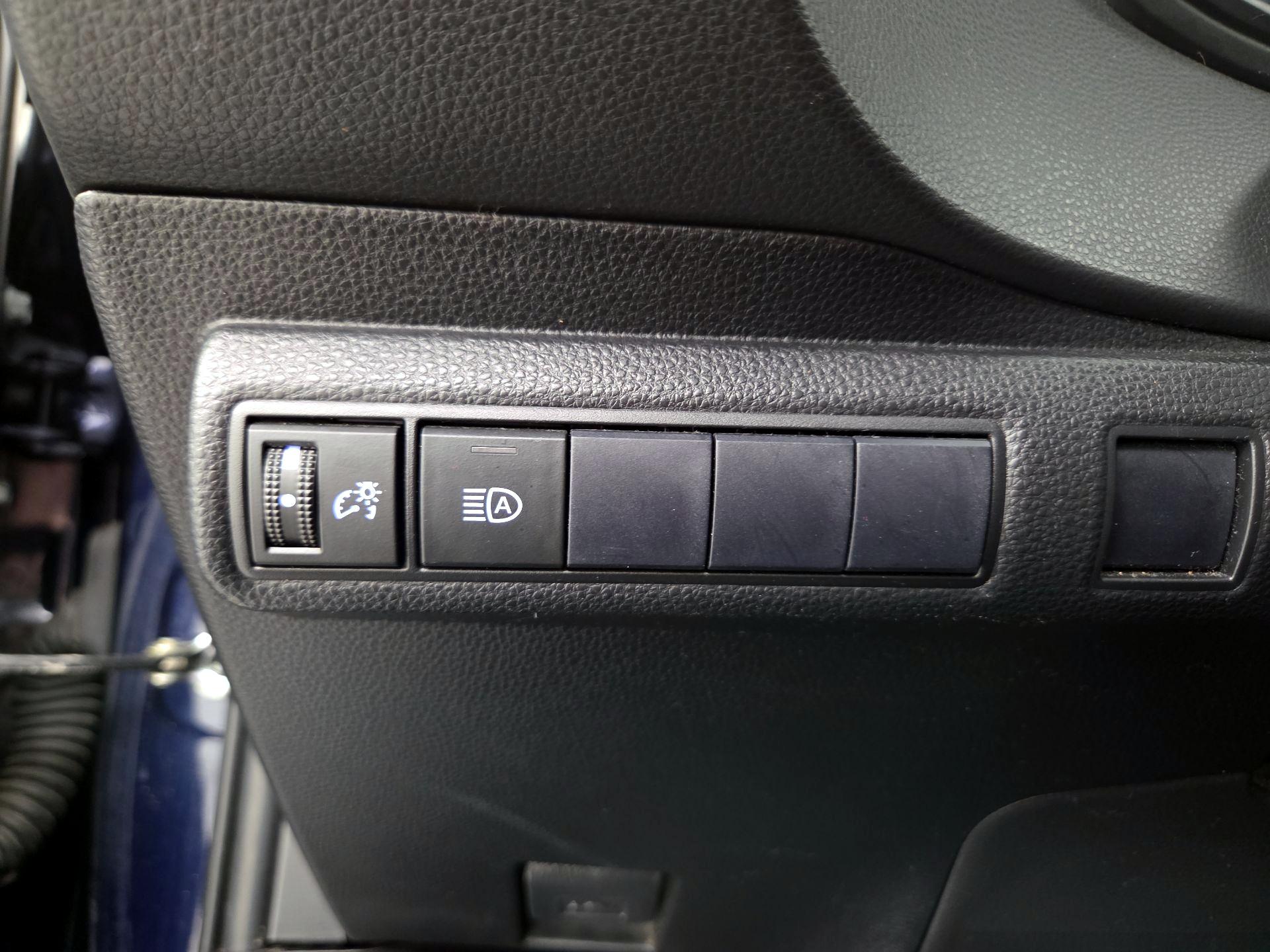 Thumbnail: 2020 Toyota Corolla - 13