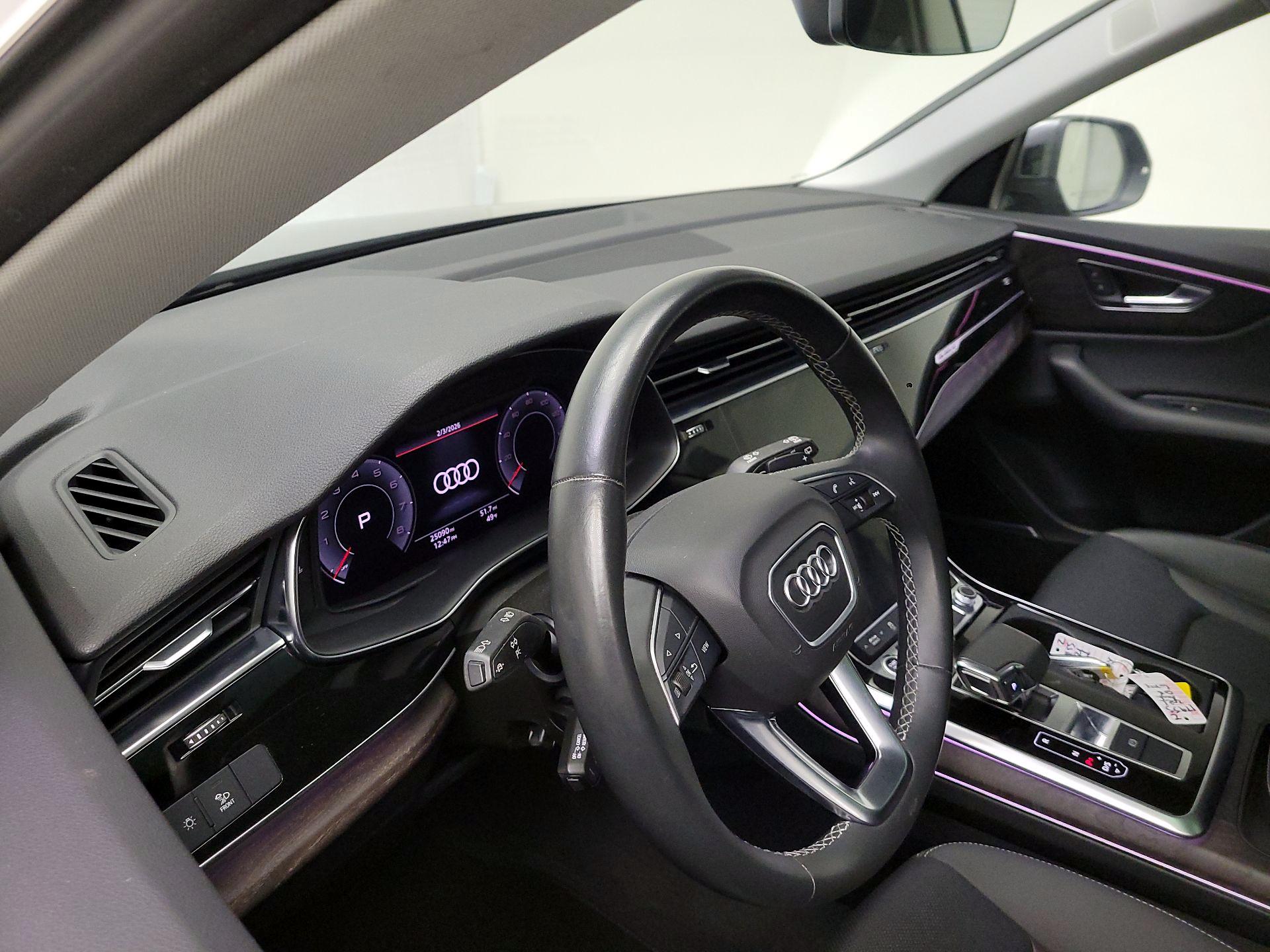 Thumbnail: 2021 Audi Q8 - 9