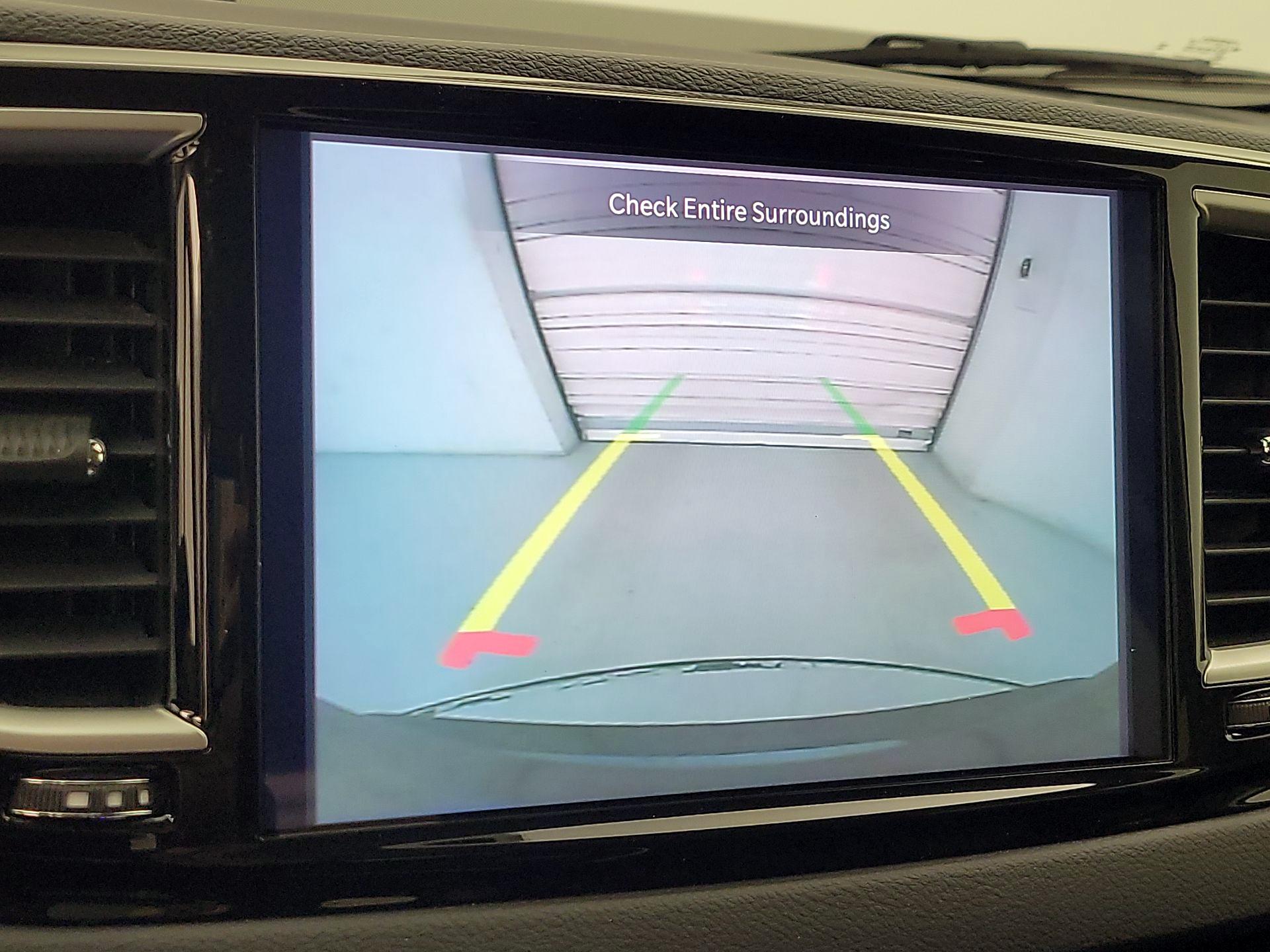 Thumbnail: 2023 Chrysler Pacifica - 14