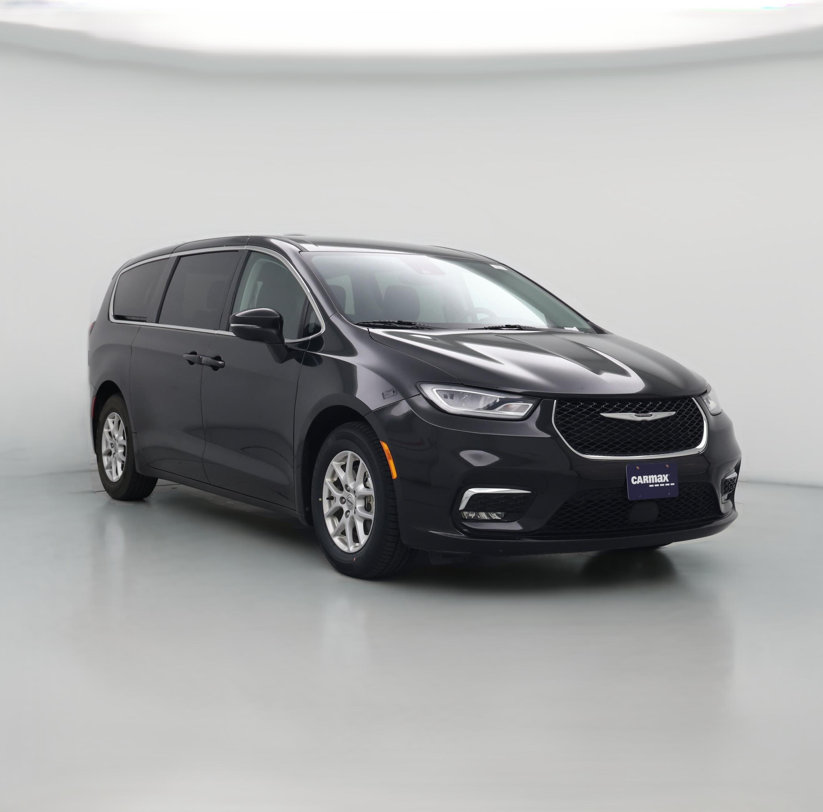 Thumbnail: 2023 Chrysler Pacifica - 1