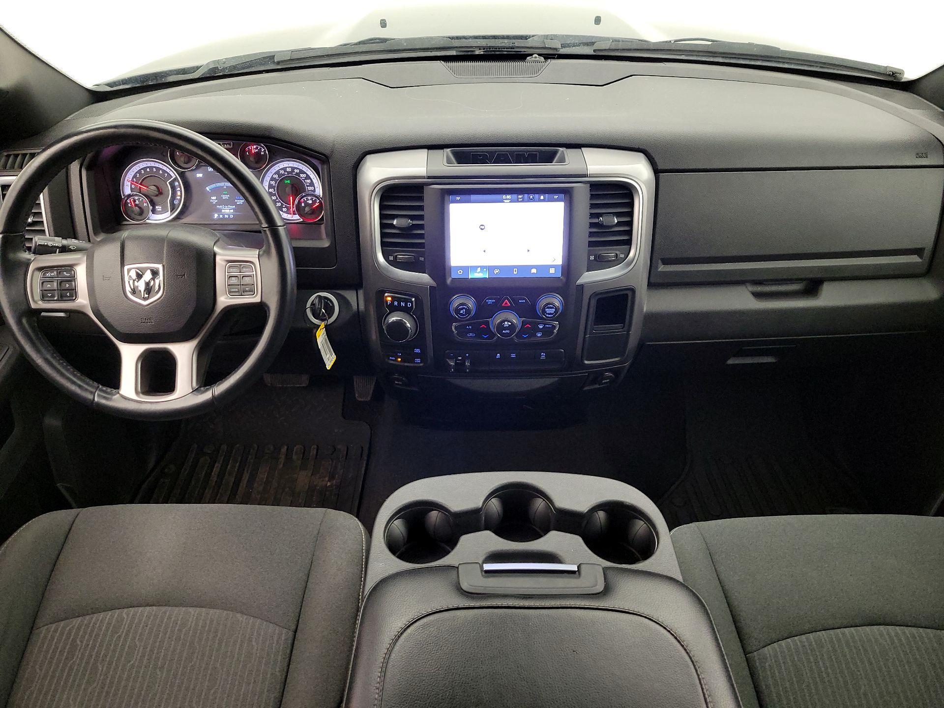 Thumbnail: 2022 RAM 1500 Classic - 9