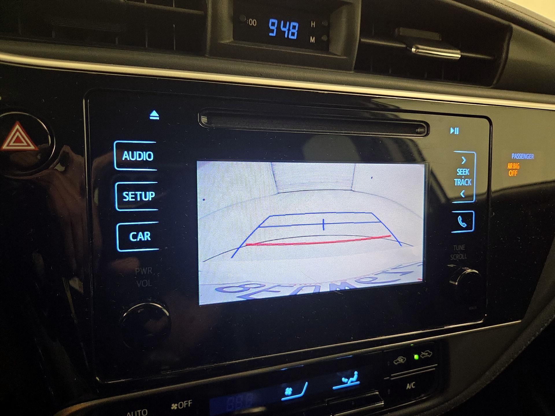 Thumbnail: 2018 Toyota Corolla - 14