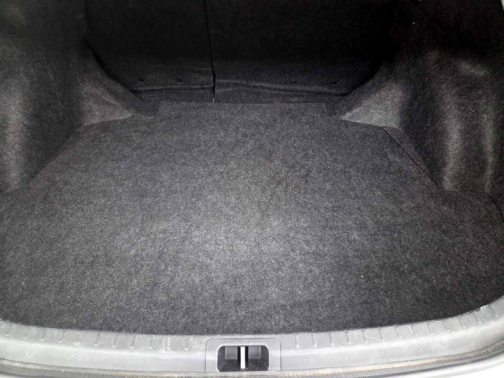 Thumbnail: 2018 Toyota Corolla - 20