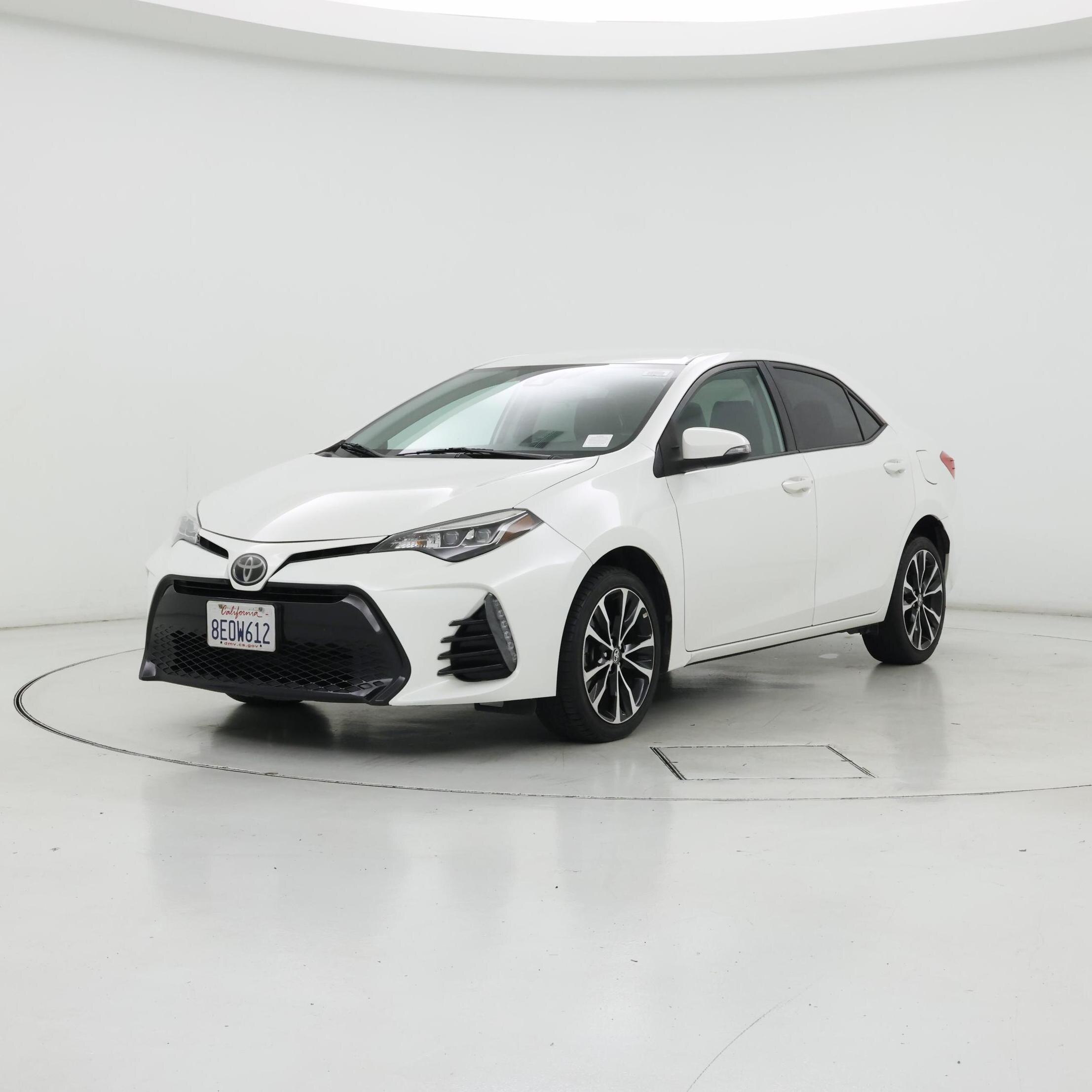 Thumbnail: 2018 Toyota Corolla - 4