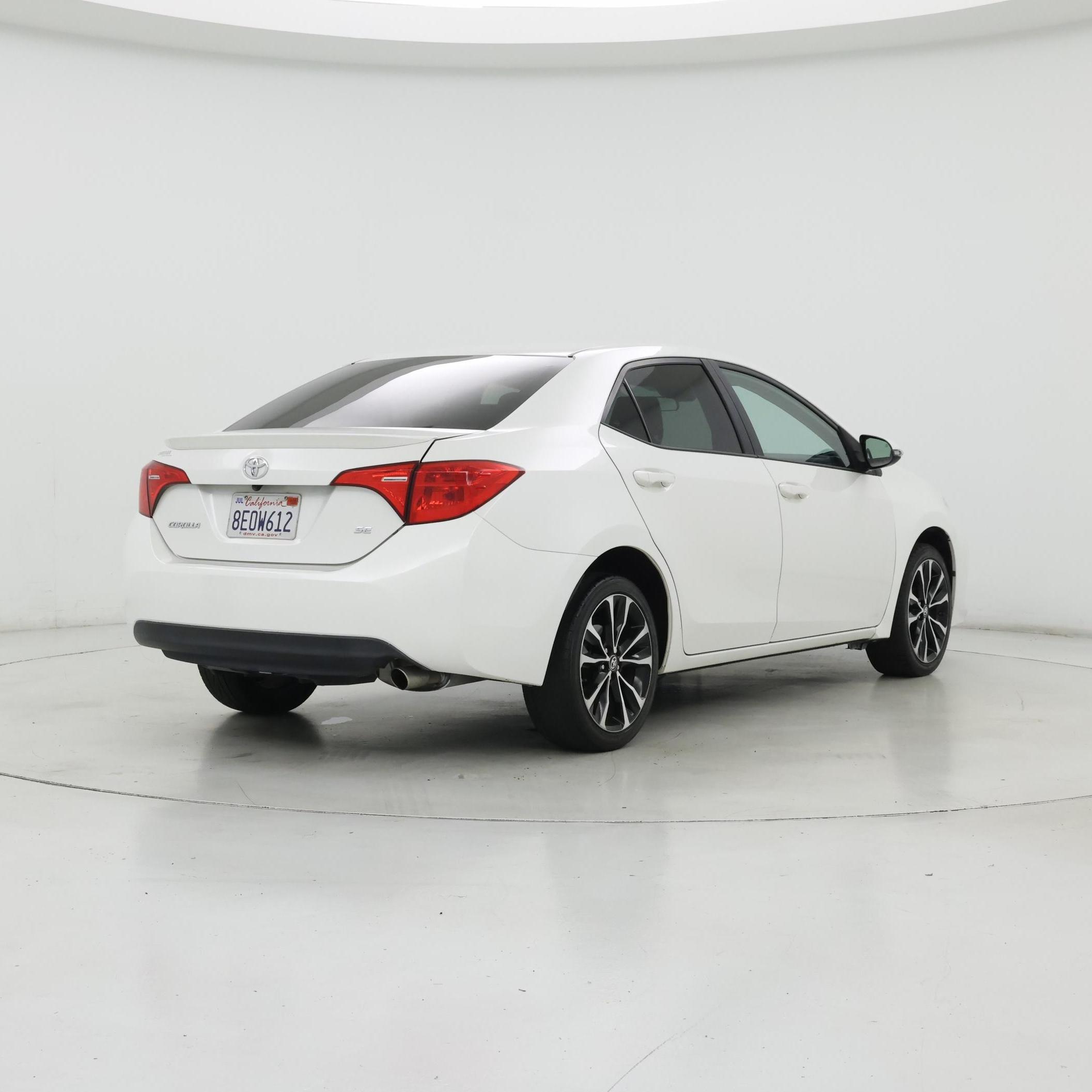 Thumbnail: 2018 Toyota Corolla - 8