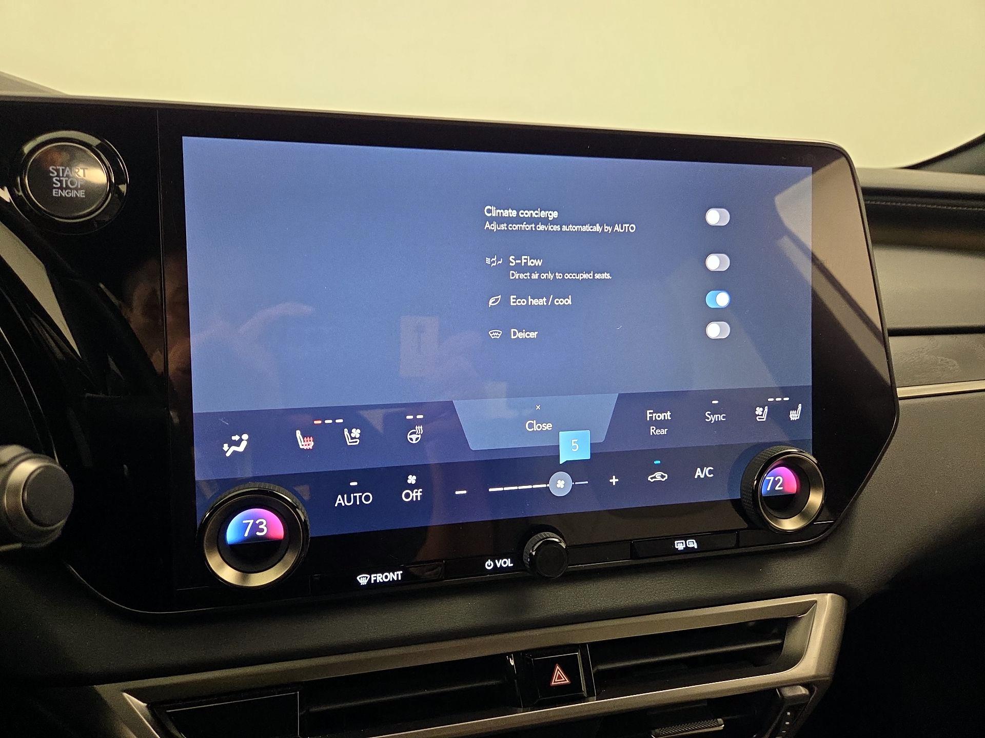 Thumbnail: 2023 Lexus RX - 17