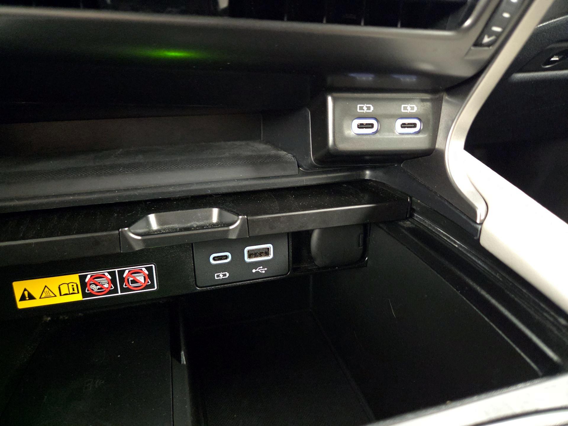 Thumbnail: 2023 Lexus RX - 19