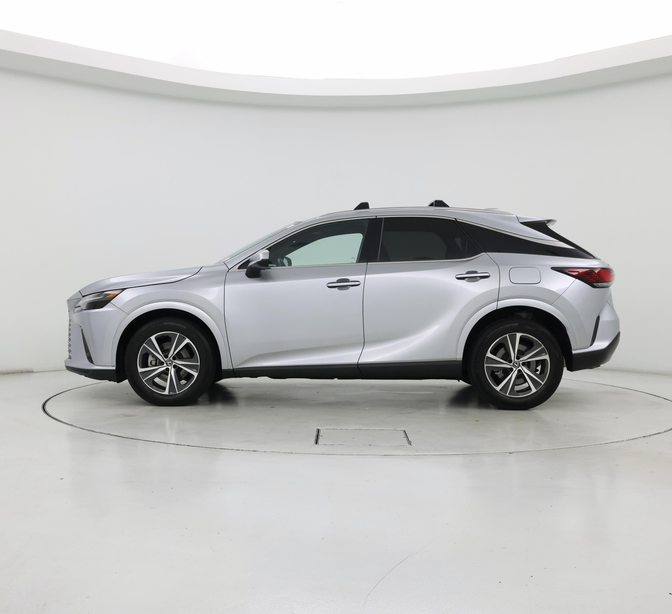 Thumbnail: 2023 Lexus RX - 3