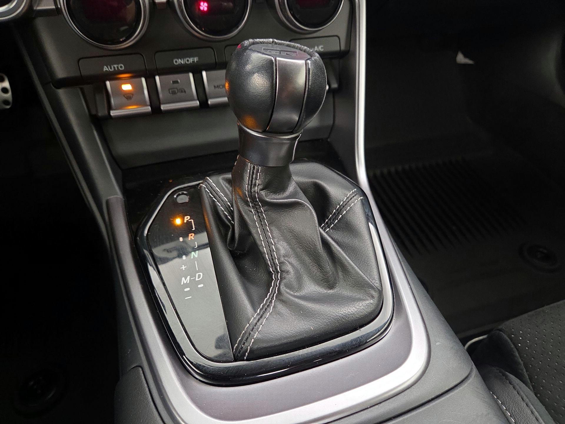 Thumbnail: 2024 Toyota GR86 - 17