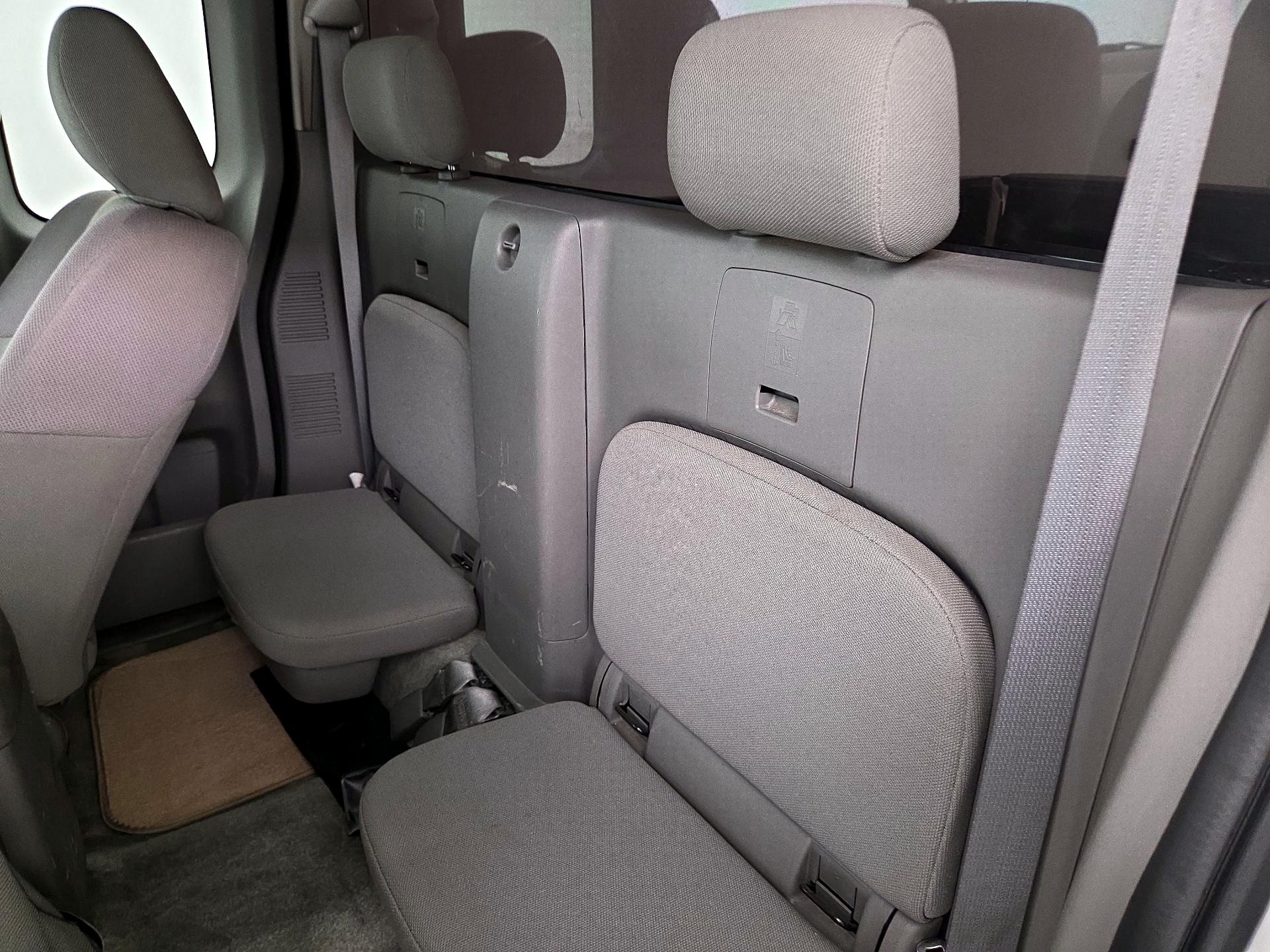 Thumbnail: 2016 Nissan Frontier - 17