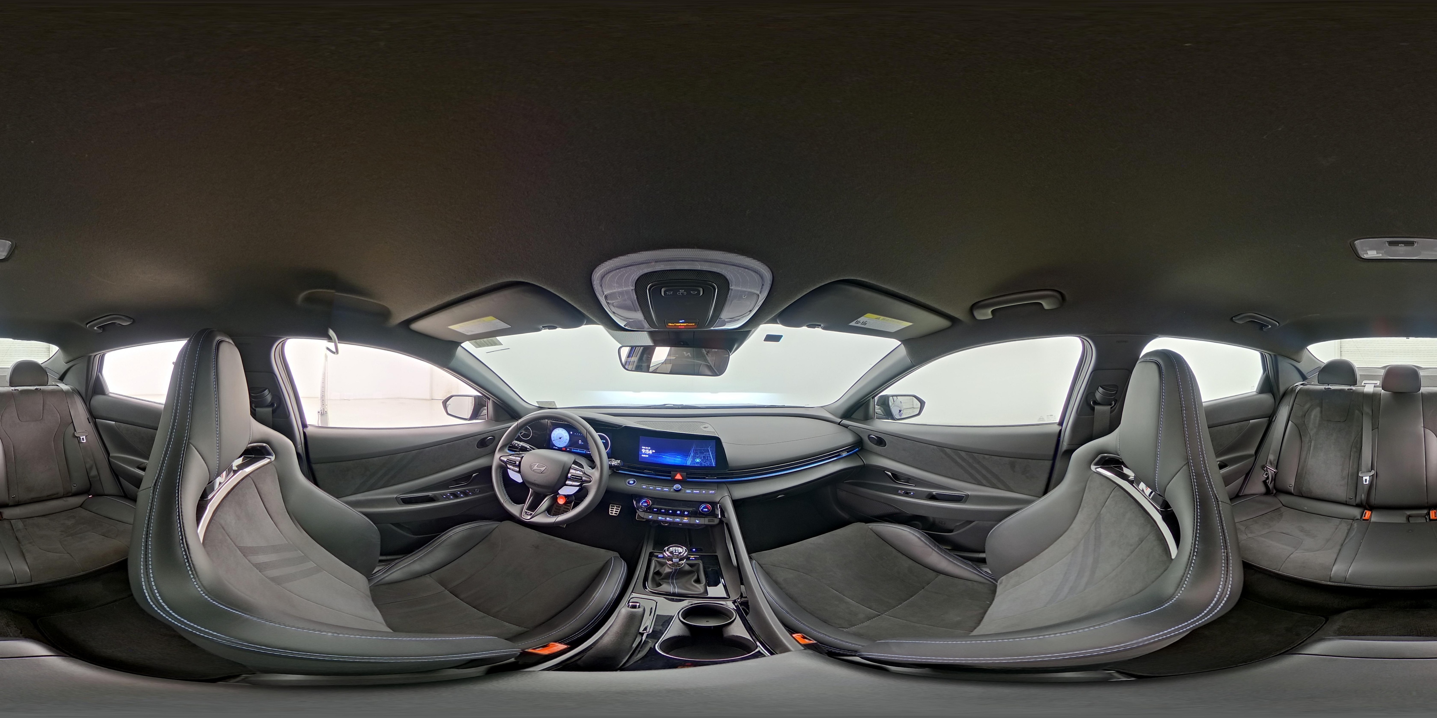 2025 Hyundai Elantra N - Photo 25