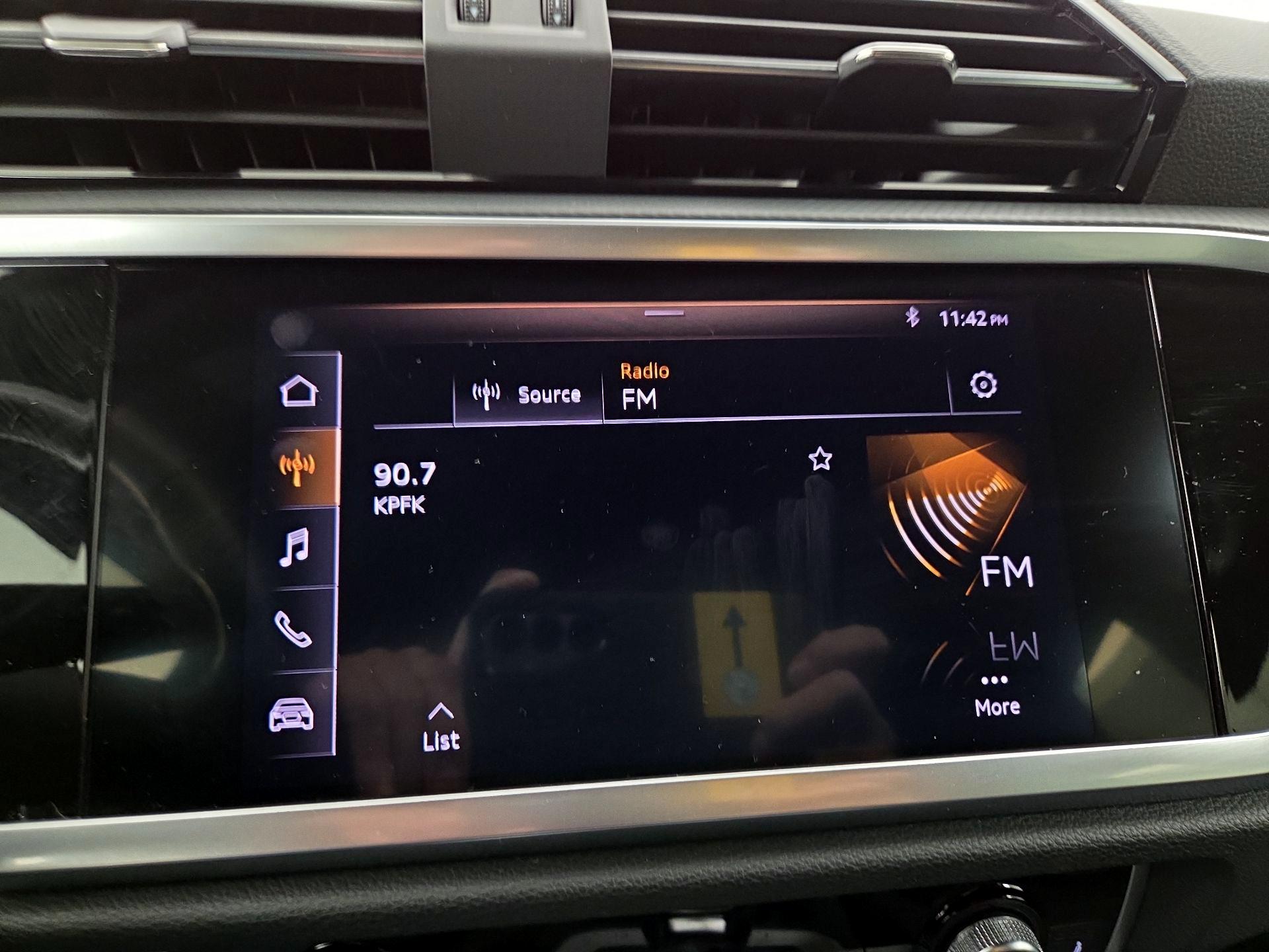 Thumbnail: 2020 Audi Q3 - 15