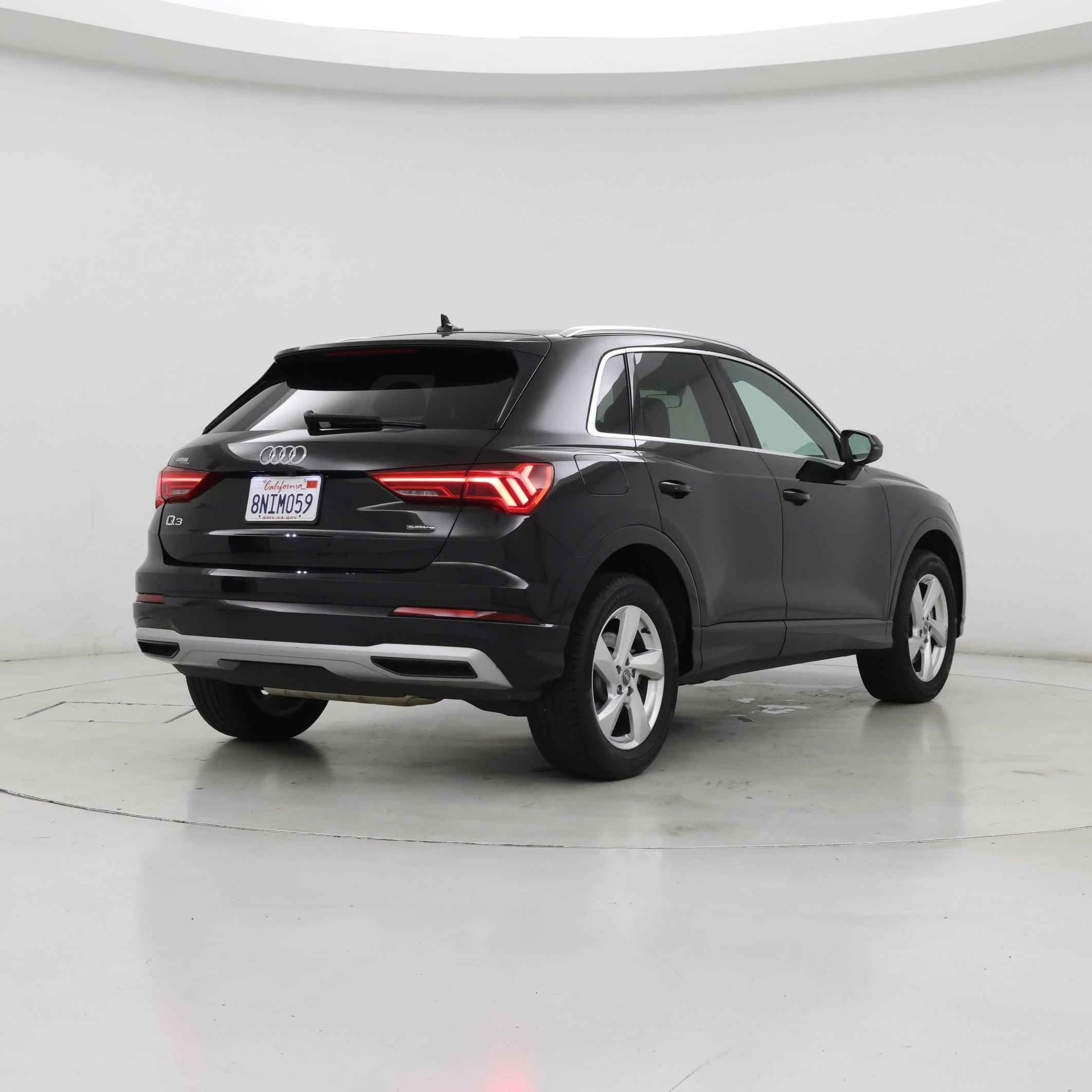 Thumbnail: 2020 Audi Q3 - 8