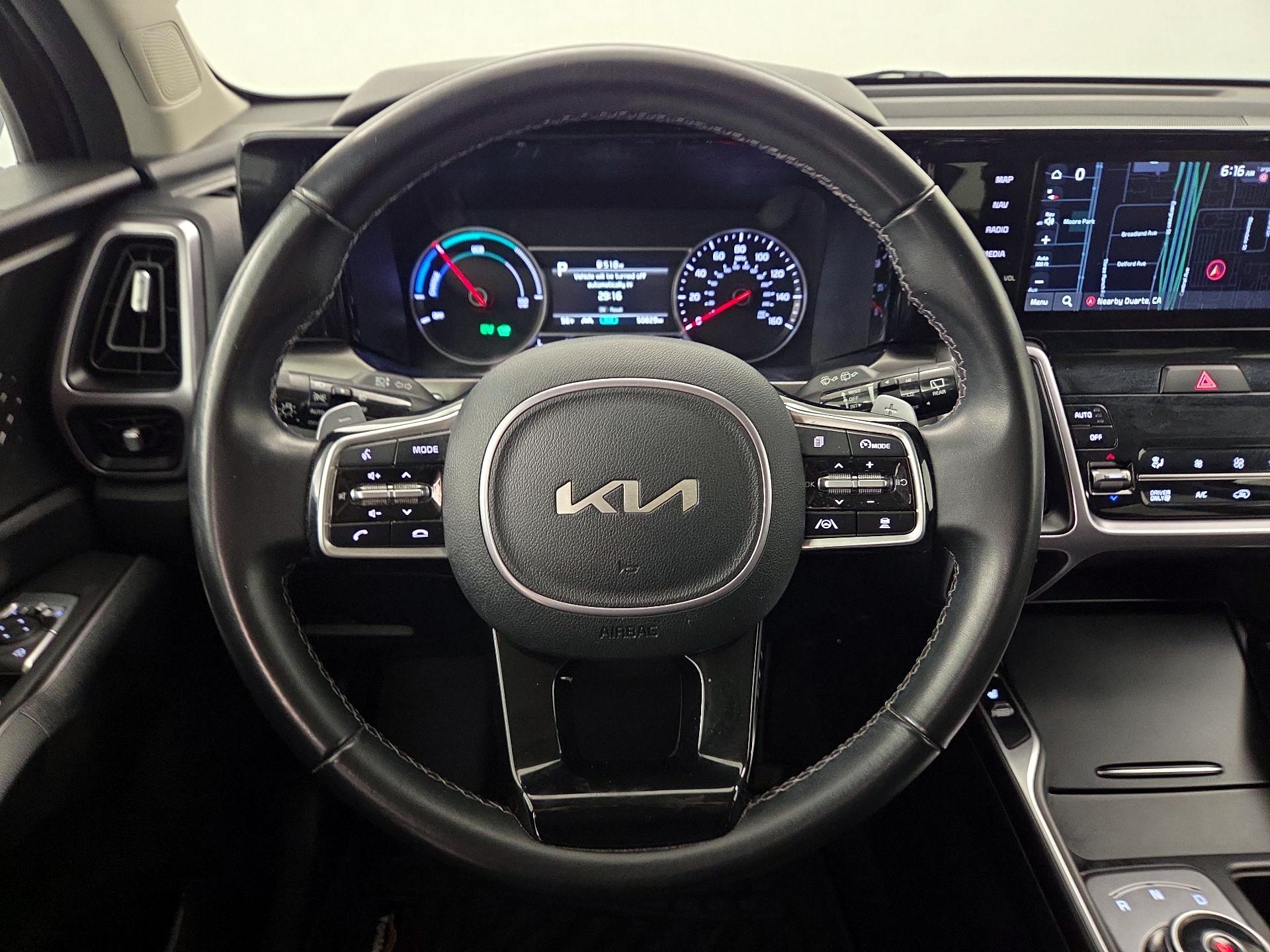 Thumbnail: 2023 Kia Sorento - 10