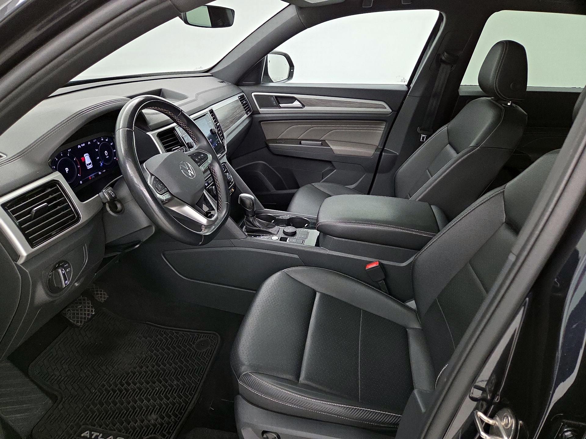 Thumbnail: 2023 Volkswagen Atlas - 11