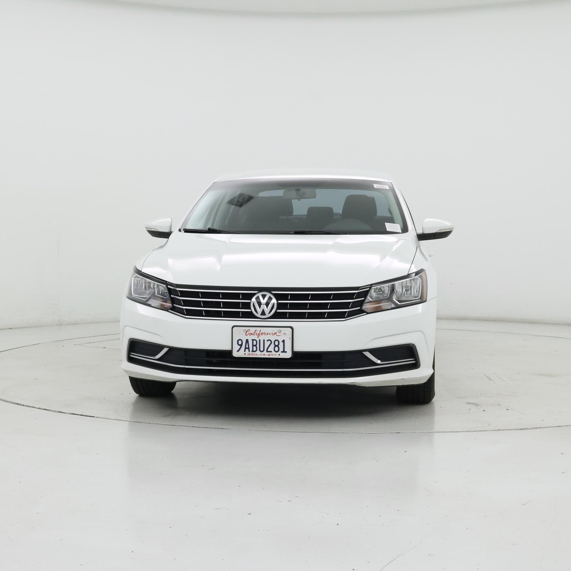 Thumbnail: 2016 Volkswagen Passat - 5