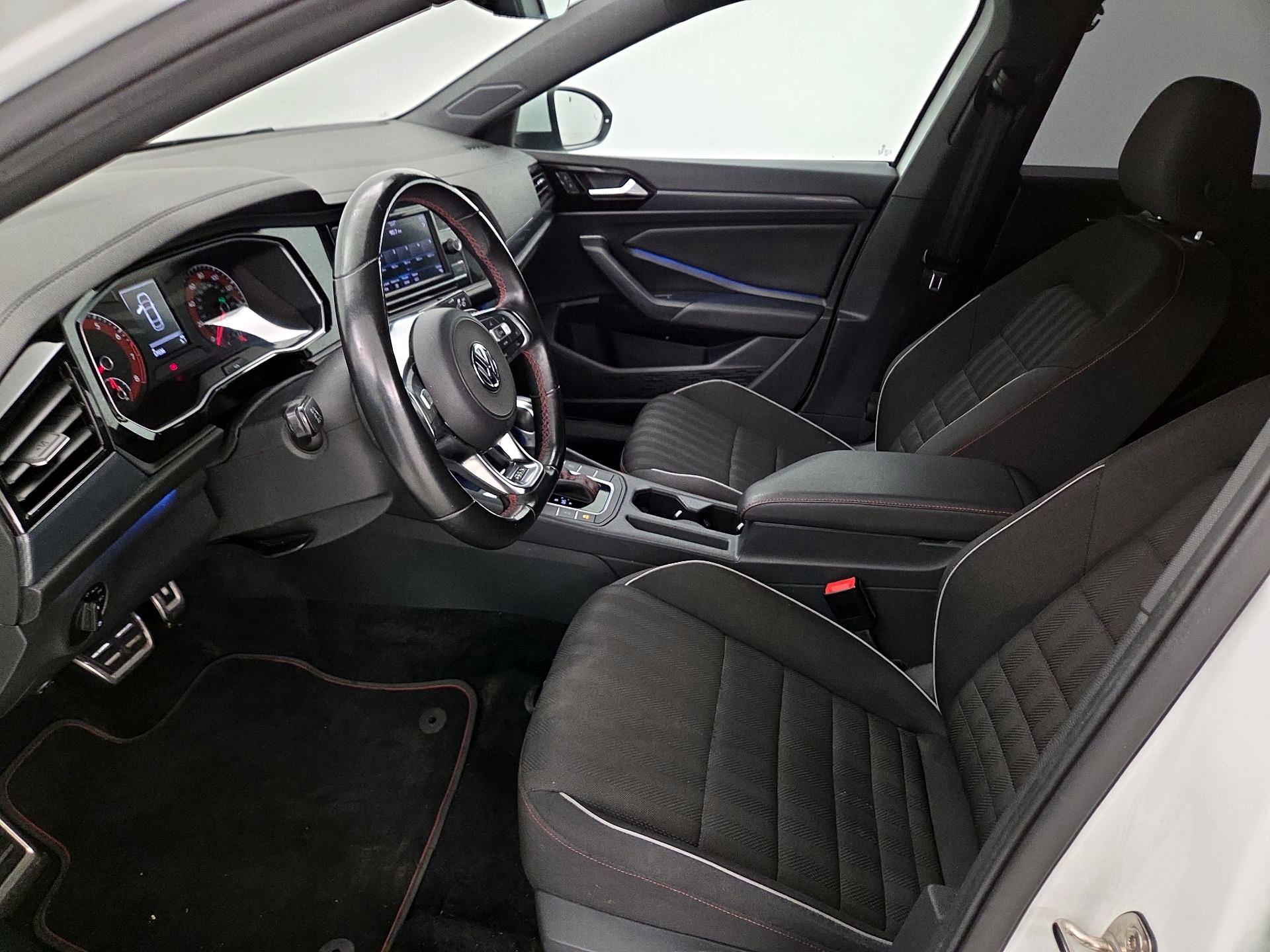 Thumbnail: 2020 Volkswagen Jetta - 11