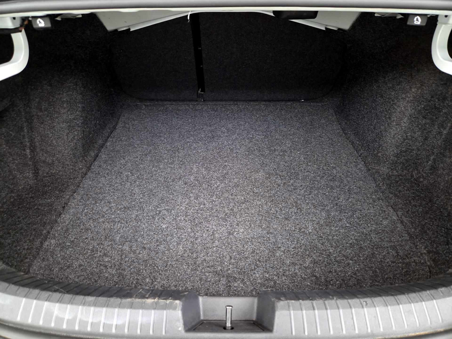 Thumbnail: 2020 Volkswagen Jetta - 20