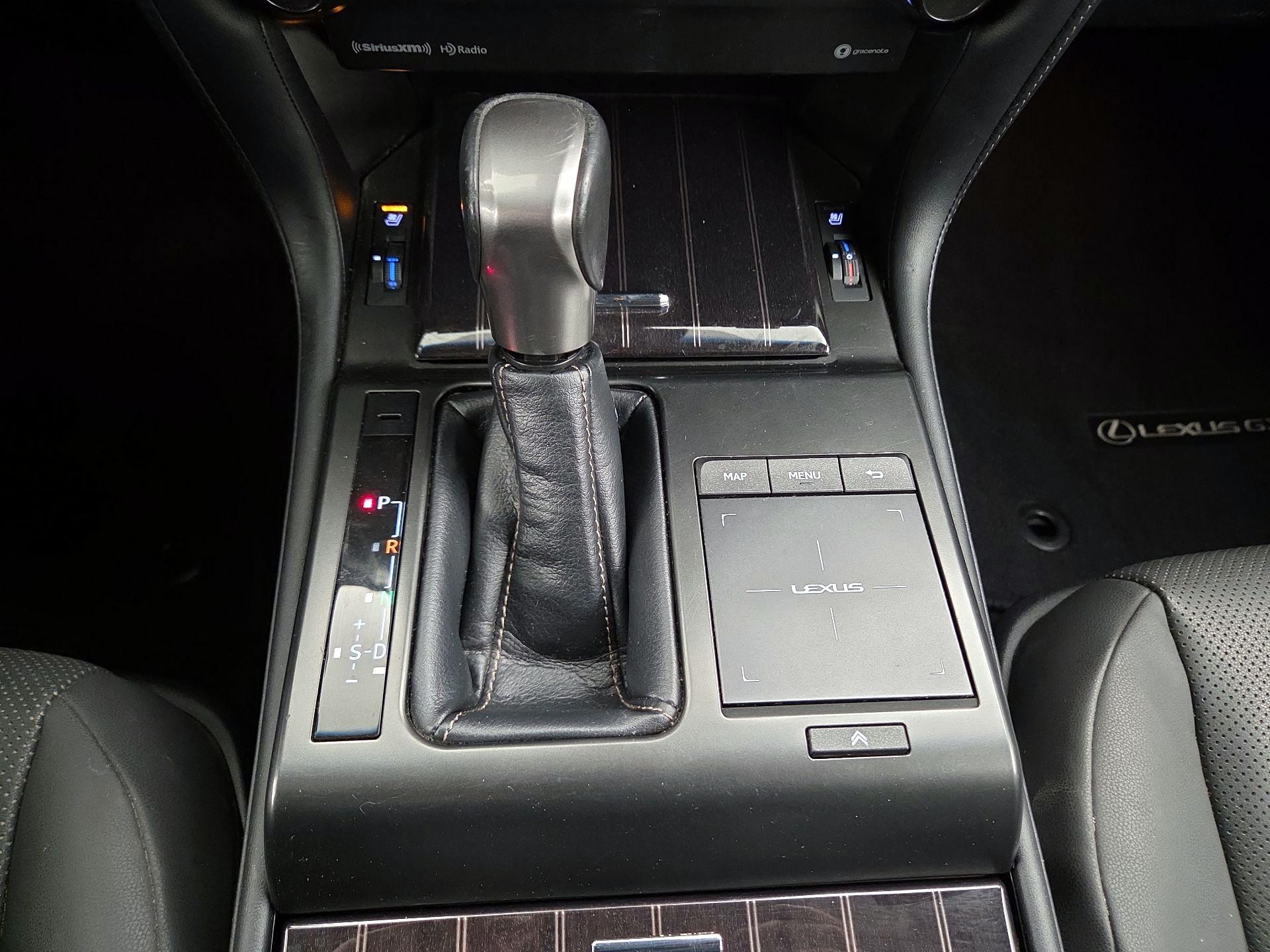 Thumbnail: 2023 Lexus GX - 18