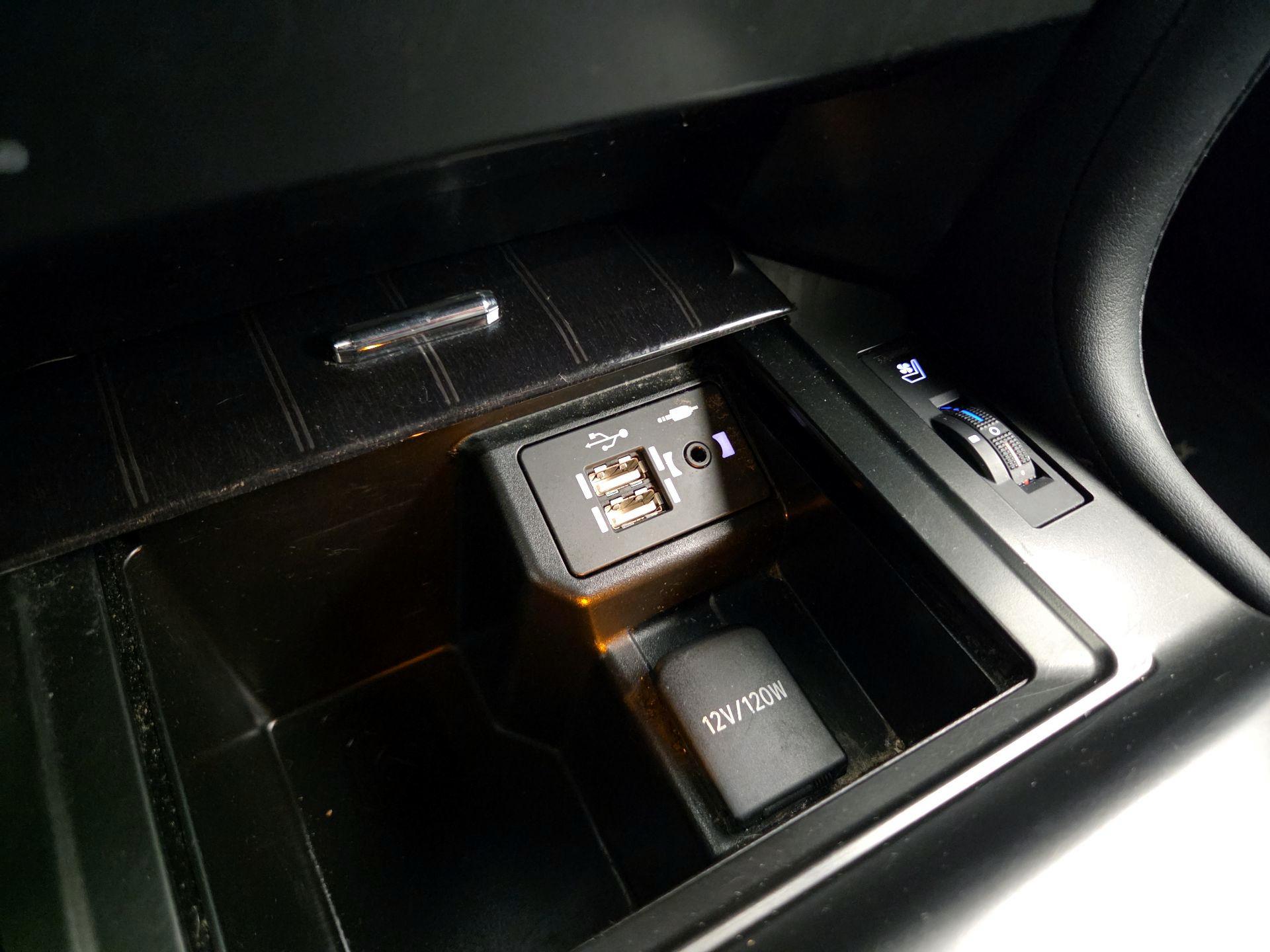 Thumbnail: 2023 Lexus GX - 19