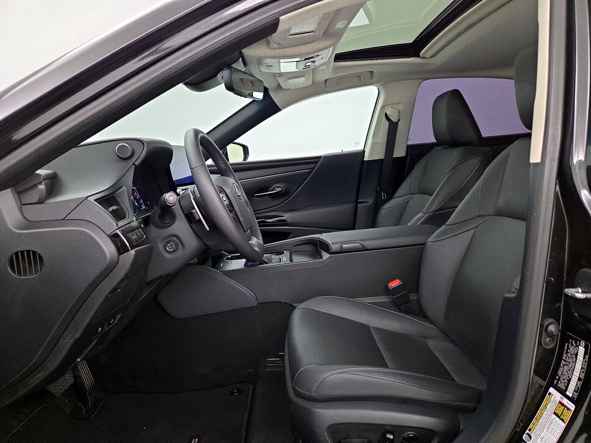 Thumbnail: 2024 Lexus ES - 11