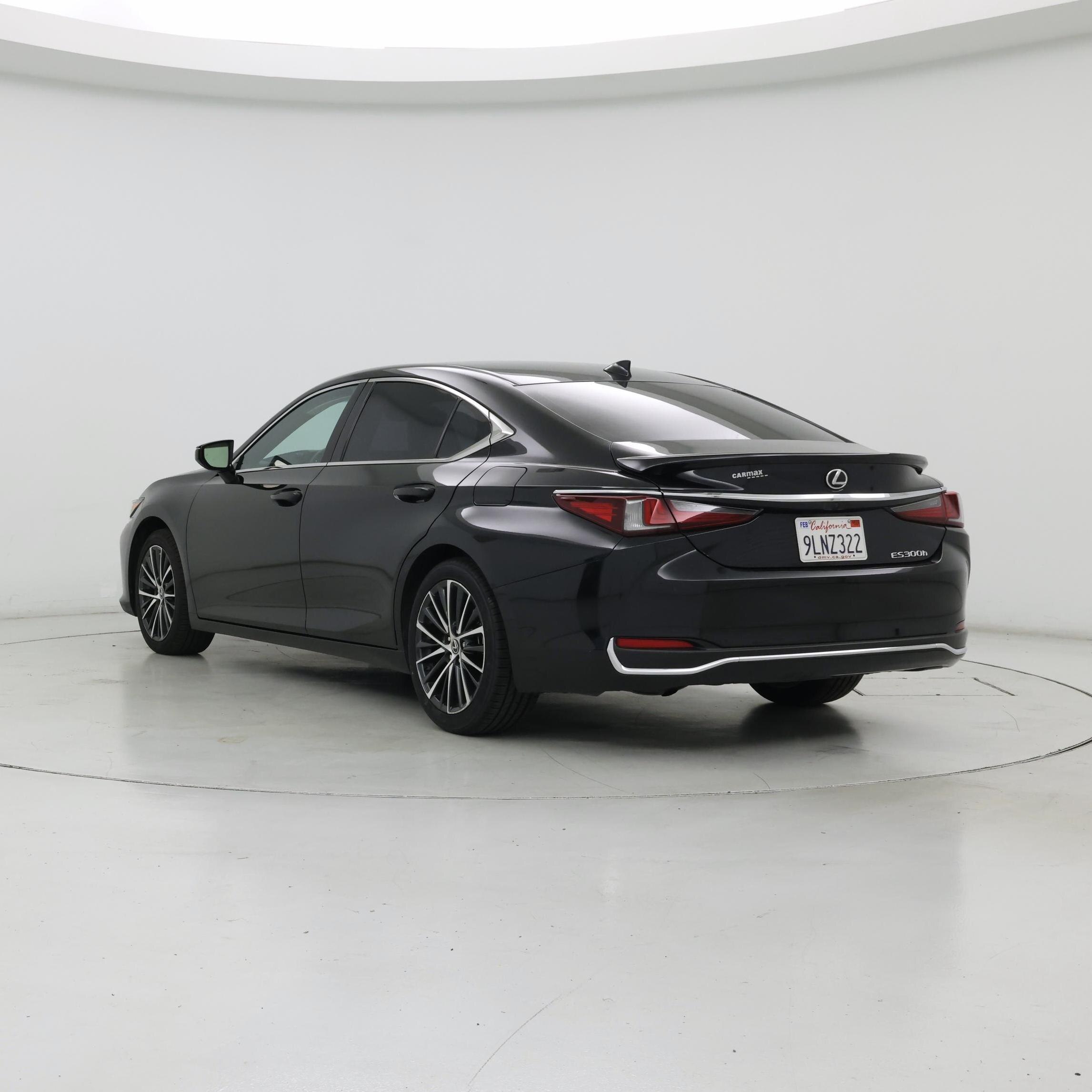 Thumbnail: 2024 Lexus ES - 2