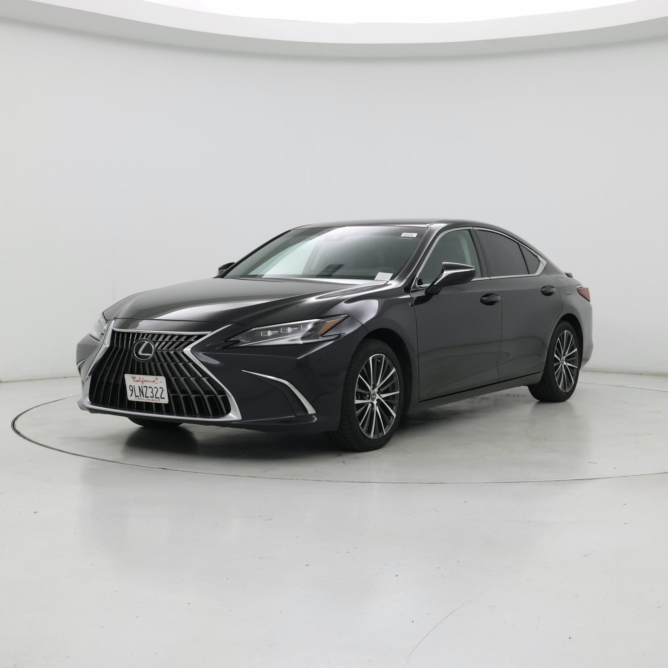 Thumbnail: 2024 Lexus ES - 4