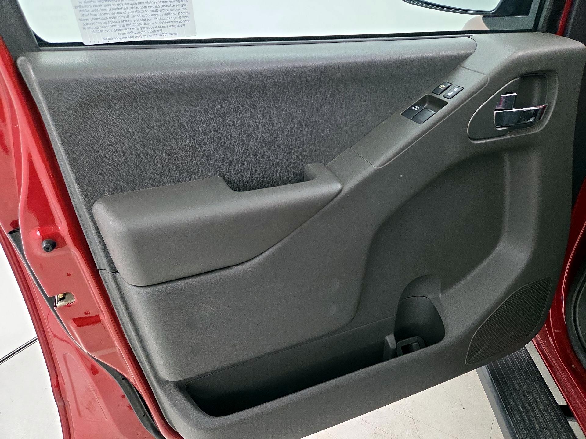 Thumbnail: 2021 Nissan Frontier - 12