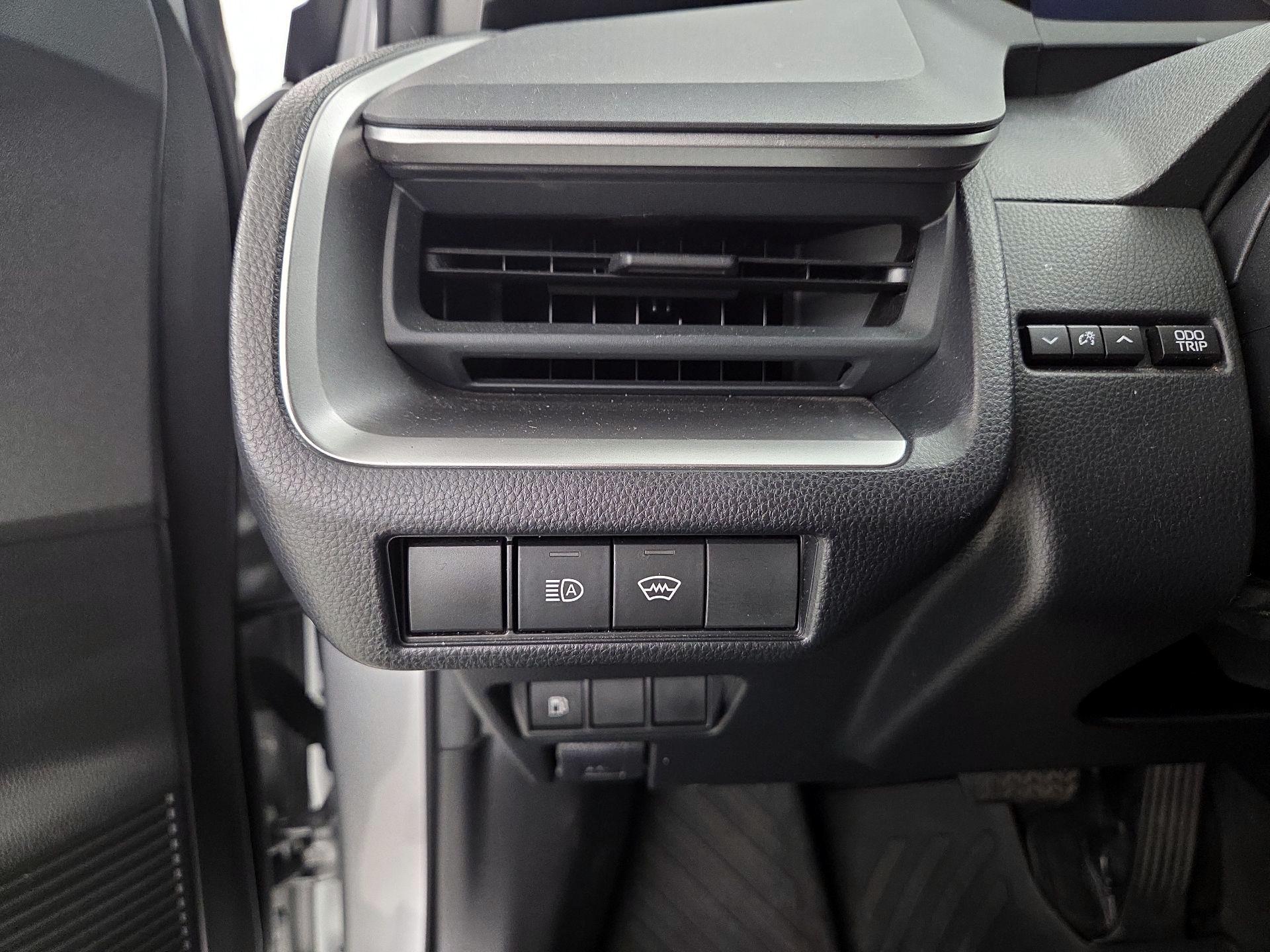 Thumbnail: 2023 Toyota Prius - 13