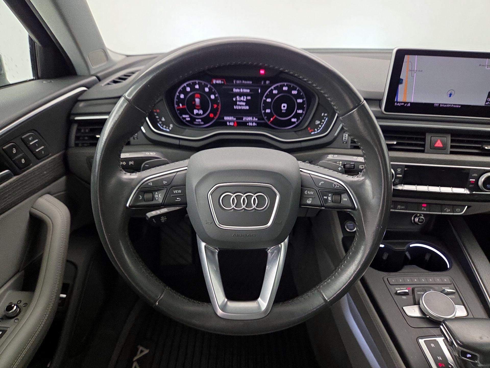 Thumbnail: 2019 Audi A4 - 10