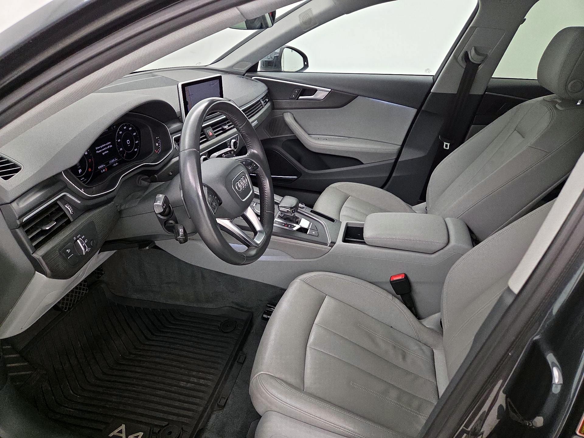 Thumbnail: 2019 Audi A4 - 11