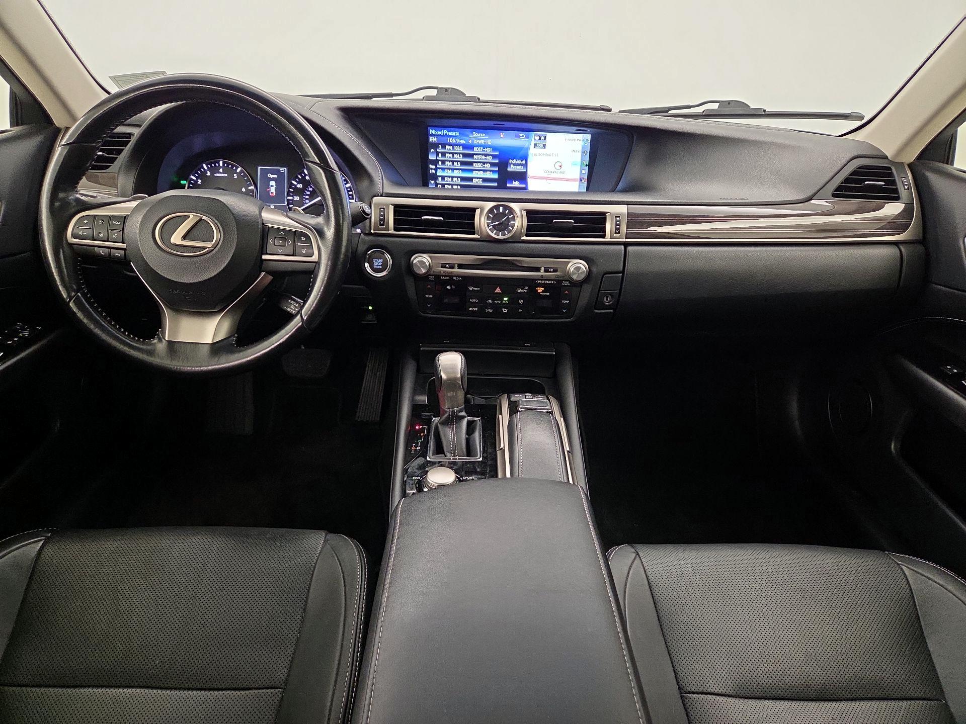 Thumbnail: 2016 Lexus GS - 9