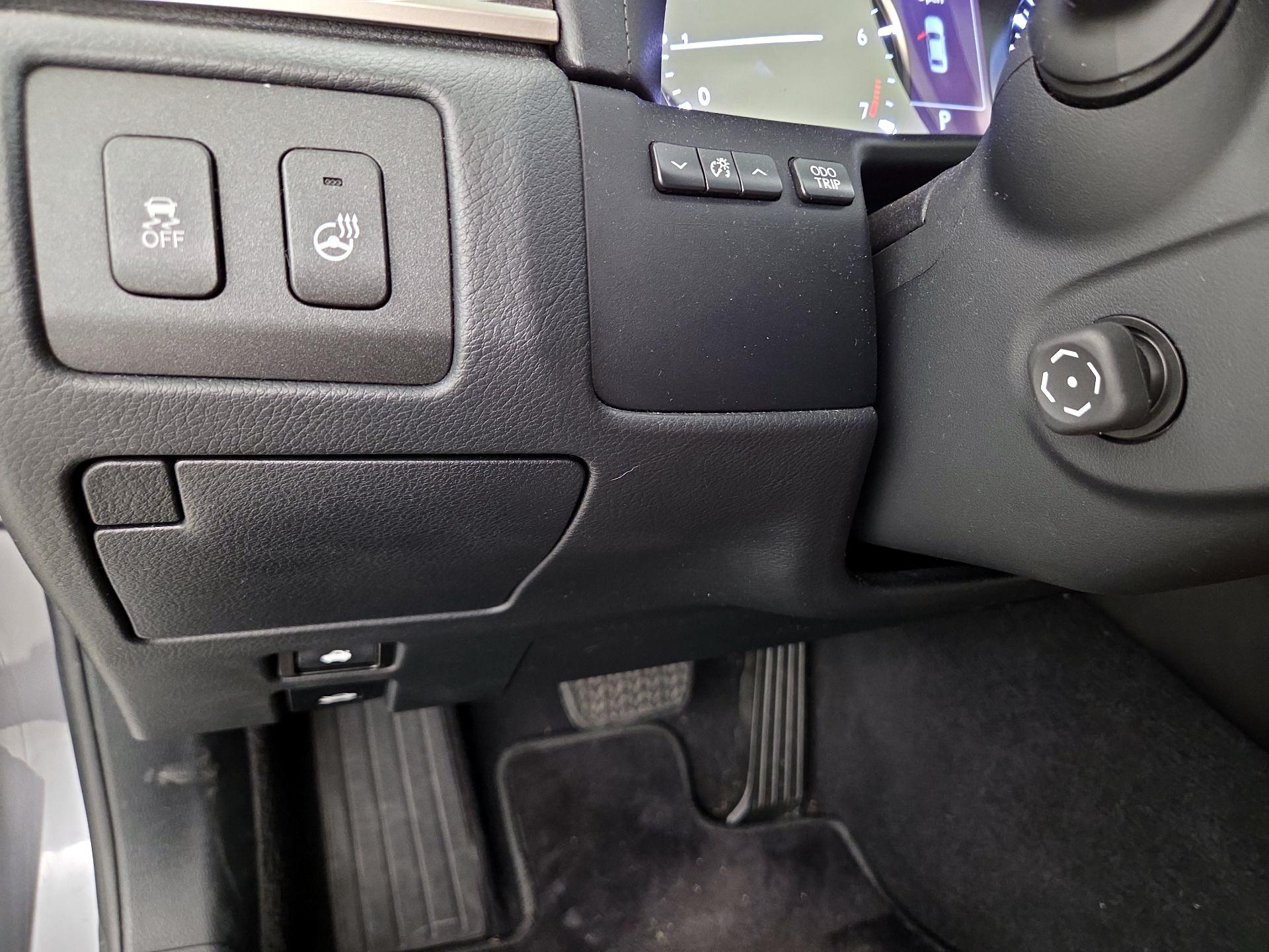 Thumbnail: 2016 Lexus GS - 13