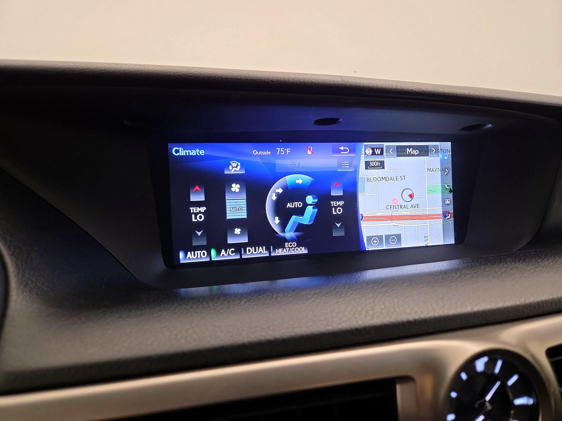 Thumbnail: 2016 Lexus GS - 16