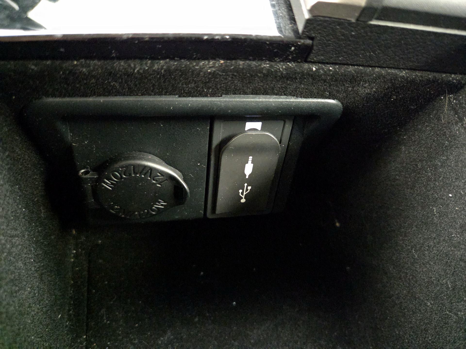 Thumbnail: 2016 Lexus GS - 18